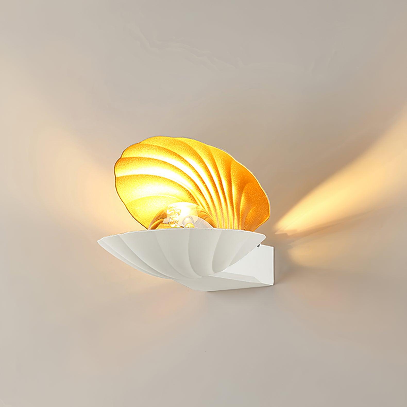 Lustra Wall Lamp Pearl Clam - Letslighting