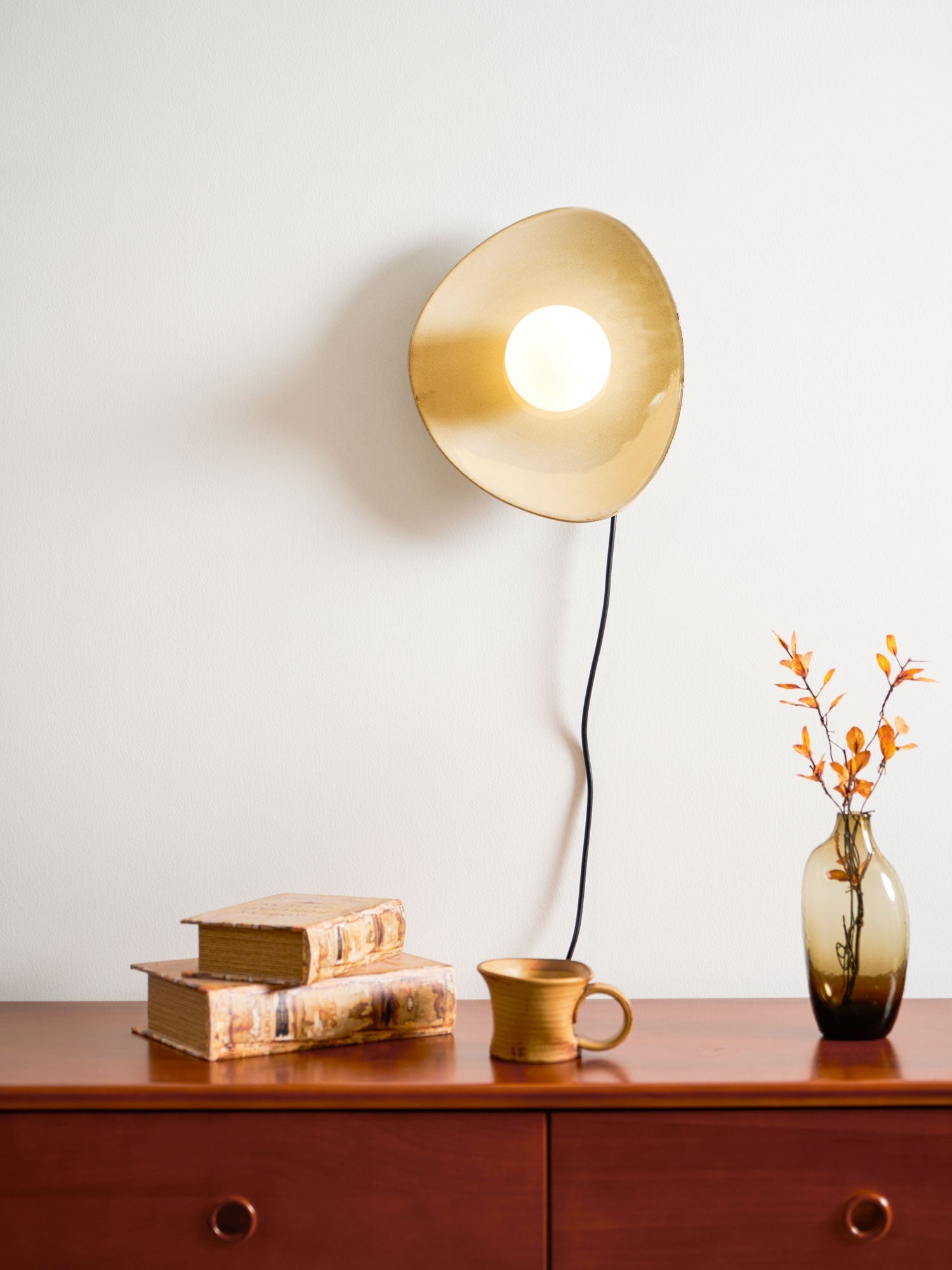 Nancy Pebble Disc Plug-in Ceramics Glass Wall Light - Letslighting