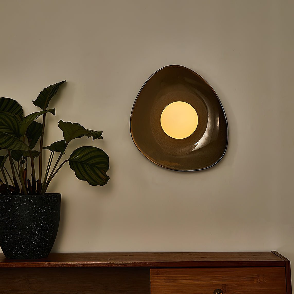 Ertalila Elegance Pebble Disc Ceramics Wall Light - Letslighting