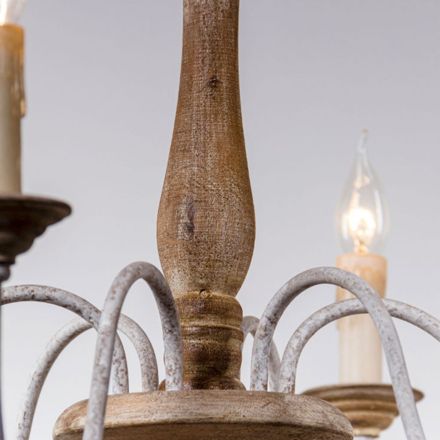 Syshaeth Vintage Industrial Hand-carved Wood Chandelier - Letslighting