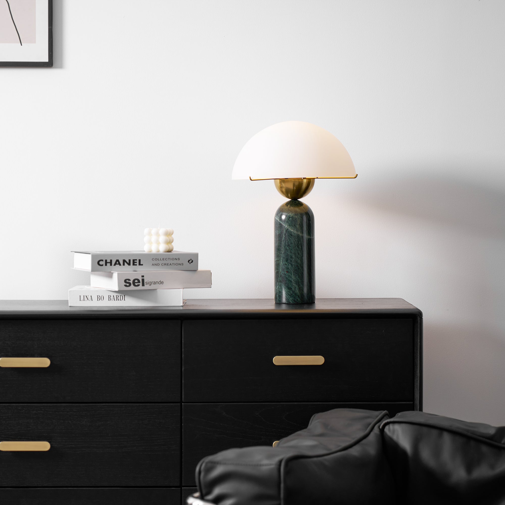 Veviniel Alabaster Table Lamp - Letslighting