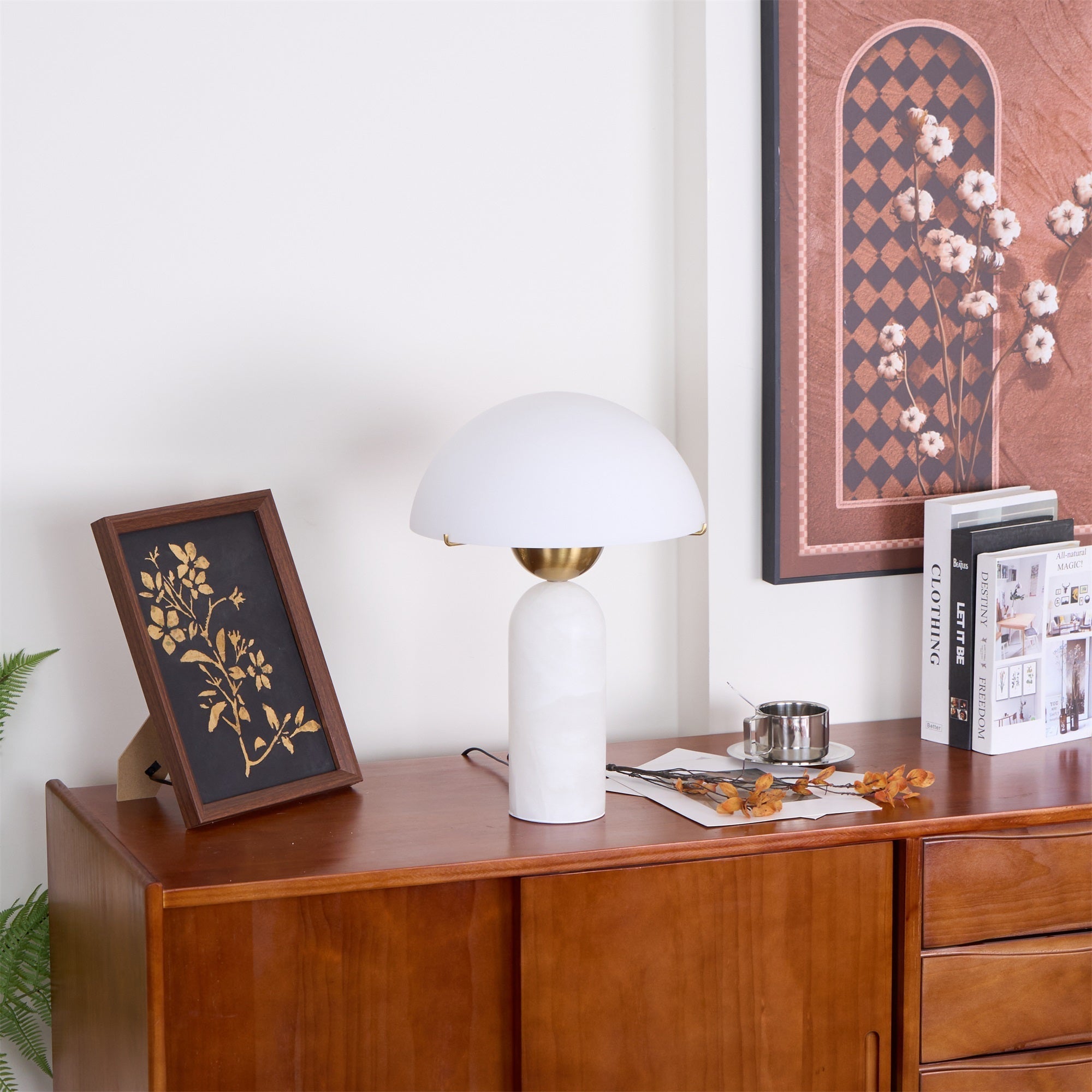 Veviniel Alabaster Table Lamp - Letslighting