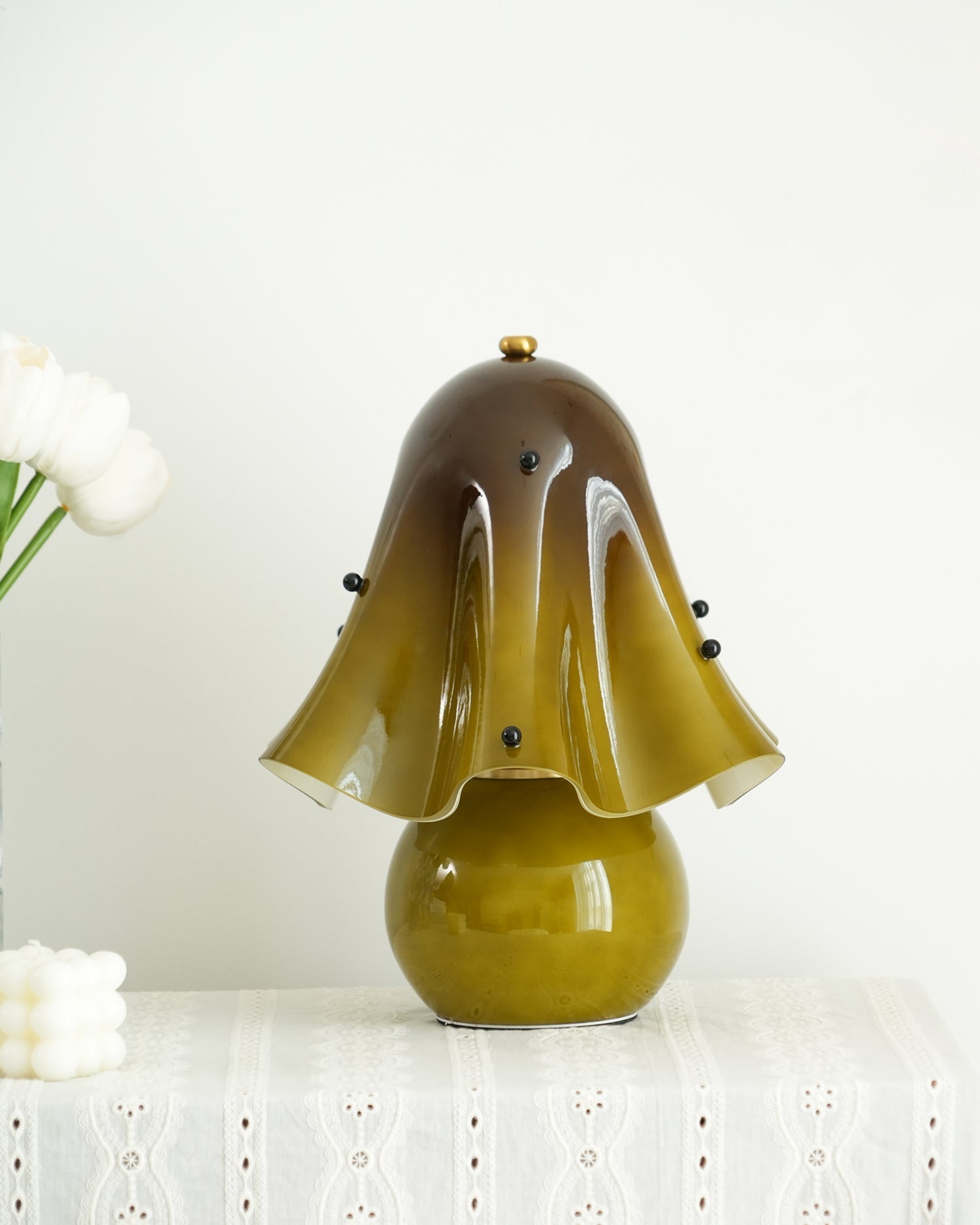 Petalia Modern Metal & Glass Table Light