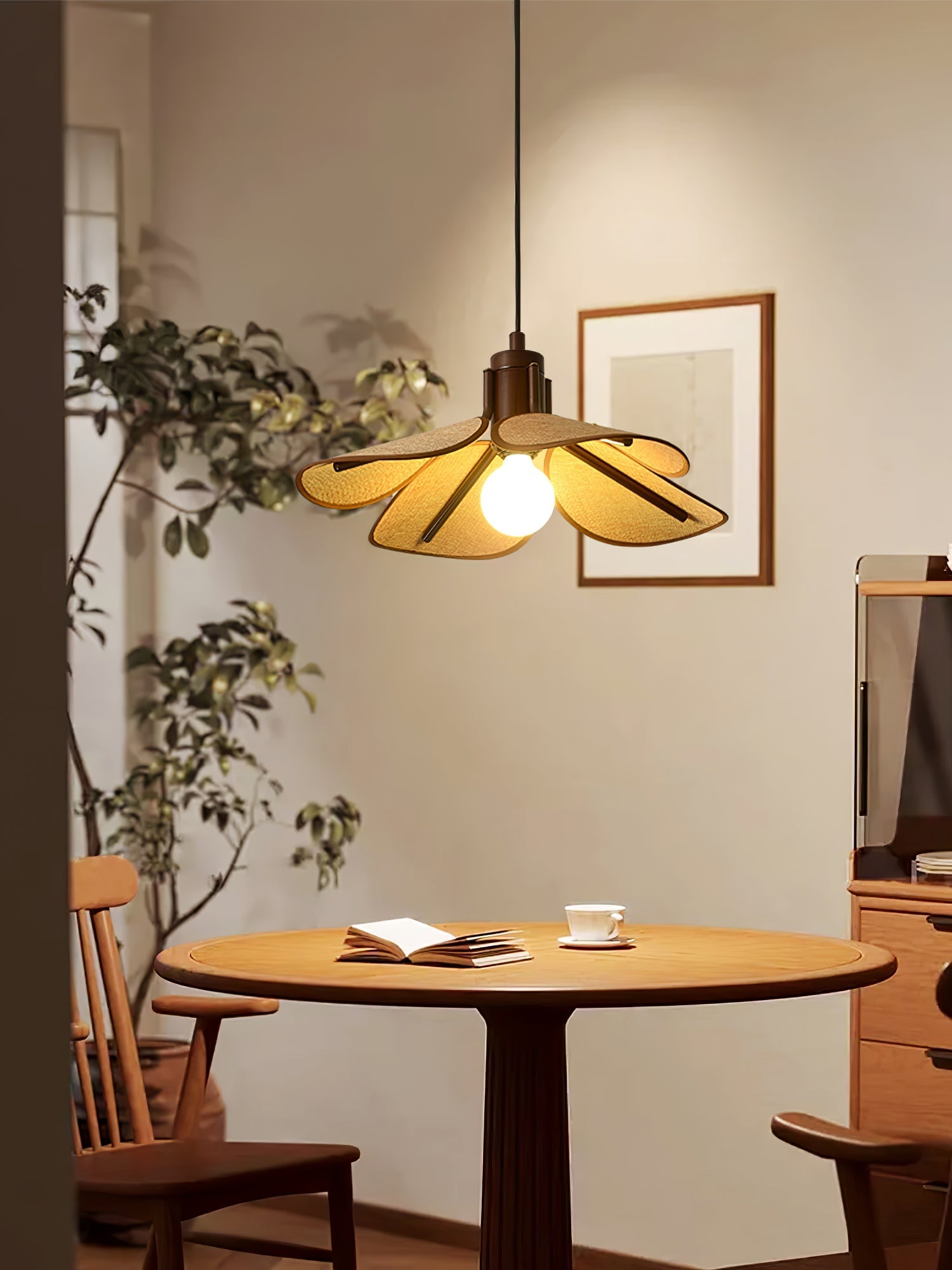 Utalion Traditional Petal Bloom Wood Fabric Pendant Light - Letslighting