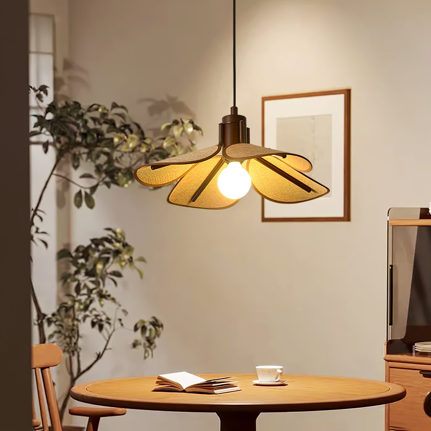 Utalion Traditional Petal Bloom Wood Fabric Pendant Light - Letslighting