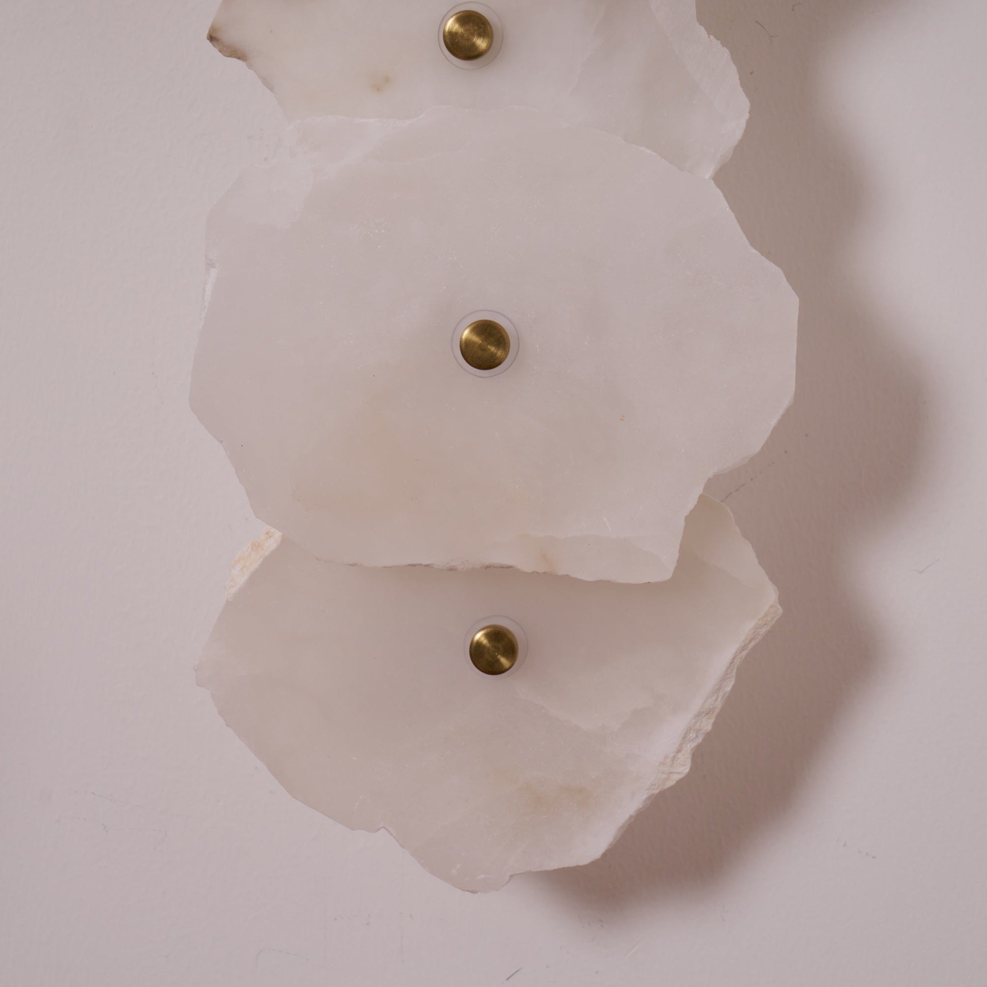 Ritta Alabaster Flower Wall Lamp