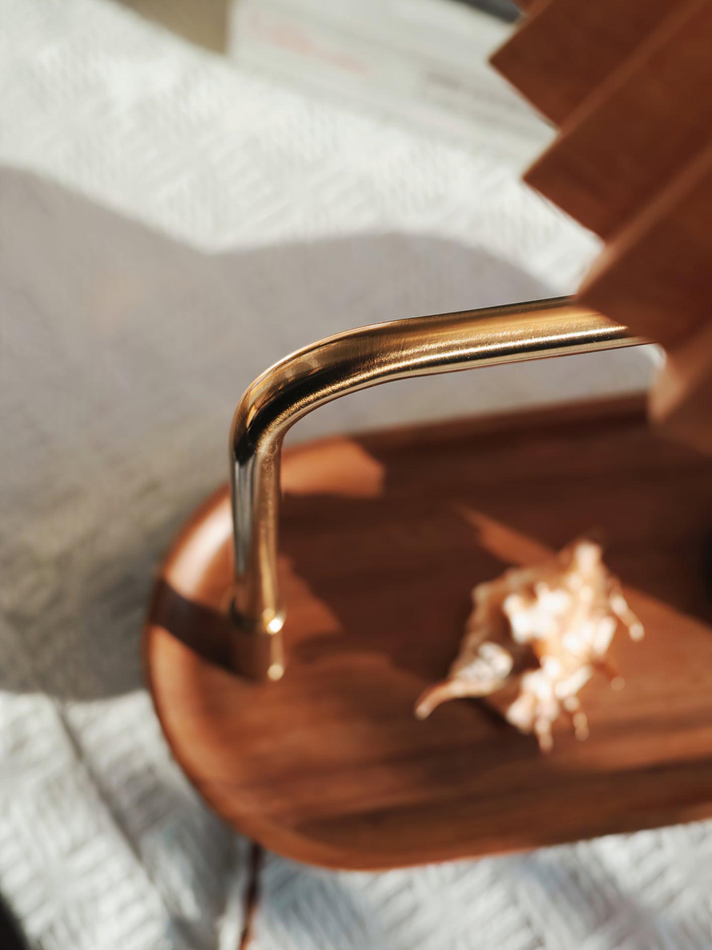 Alva Wooden Fabric Vintage Table Lamp - Letslighting