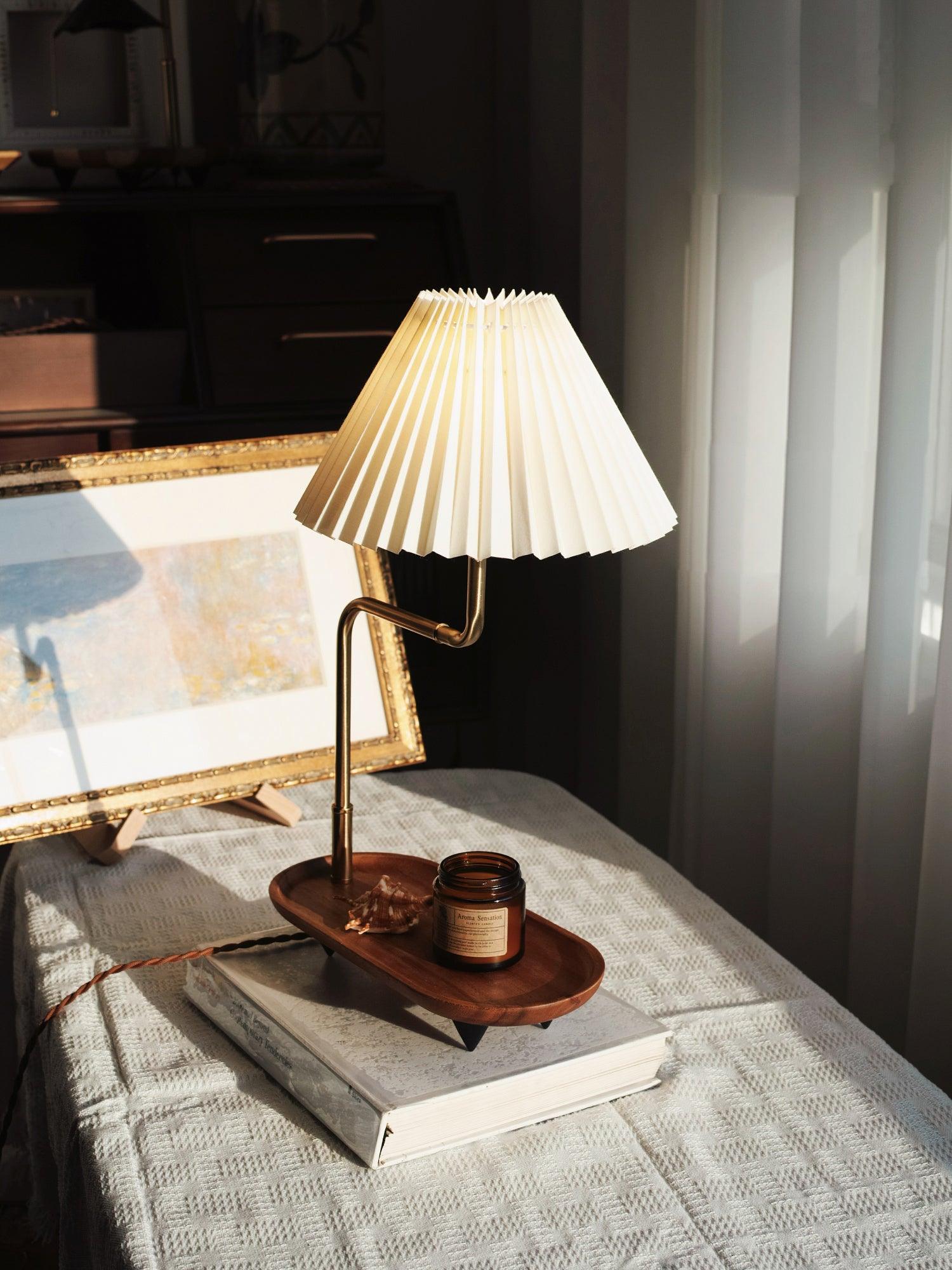 Alva Wooden Fabric Vintage Table Lamp - Letslighting