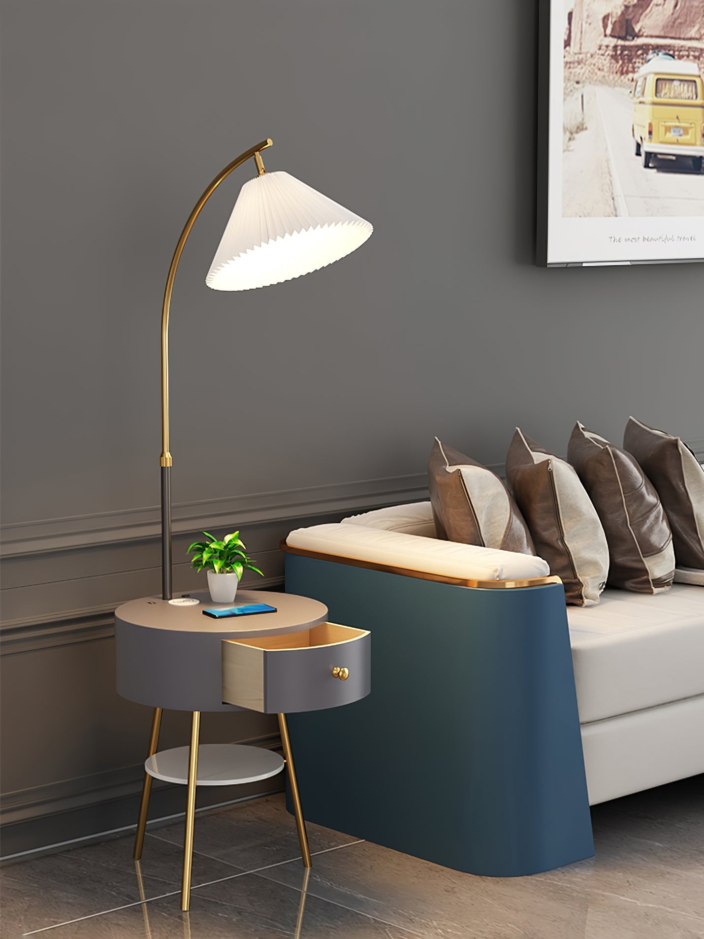 Pleated Arc Floor Light - Blowlighting