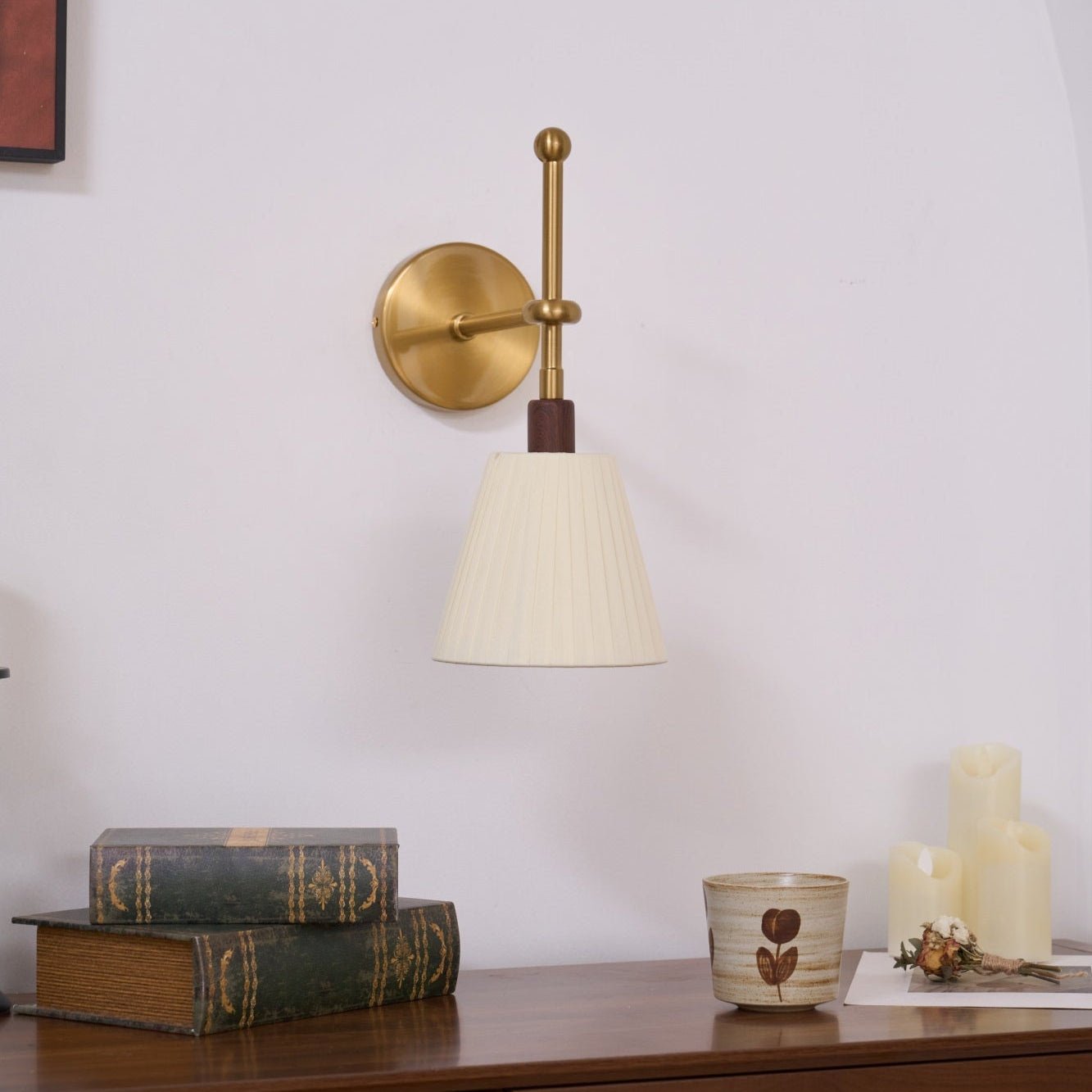 Lustra Wall Lamp Pleated Fabric Brass - Letslighting