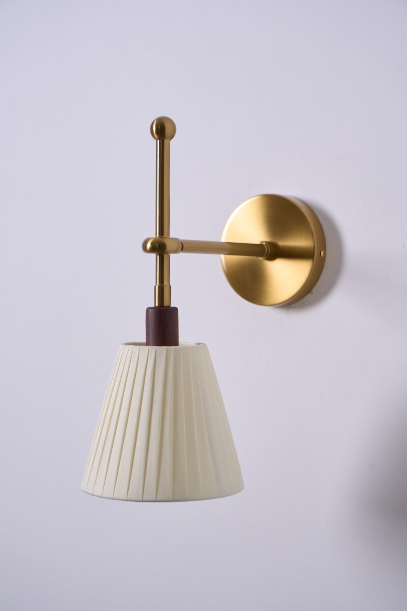 Lustra Wall Lamp Pleated Fabric Brass - Letslighting