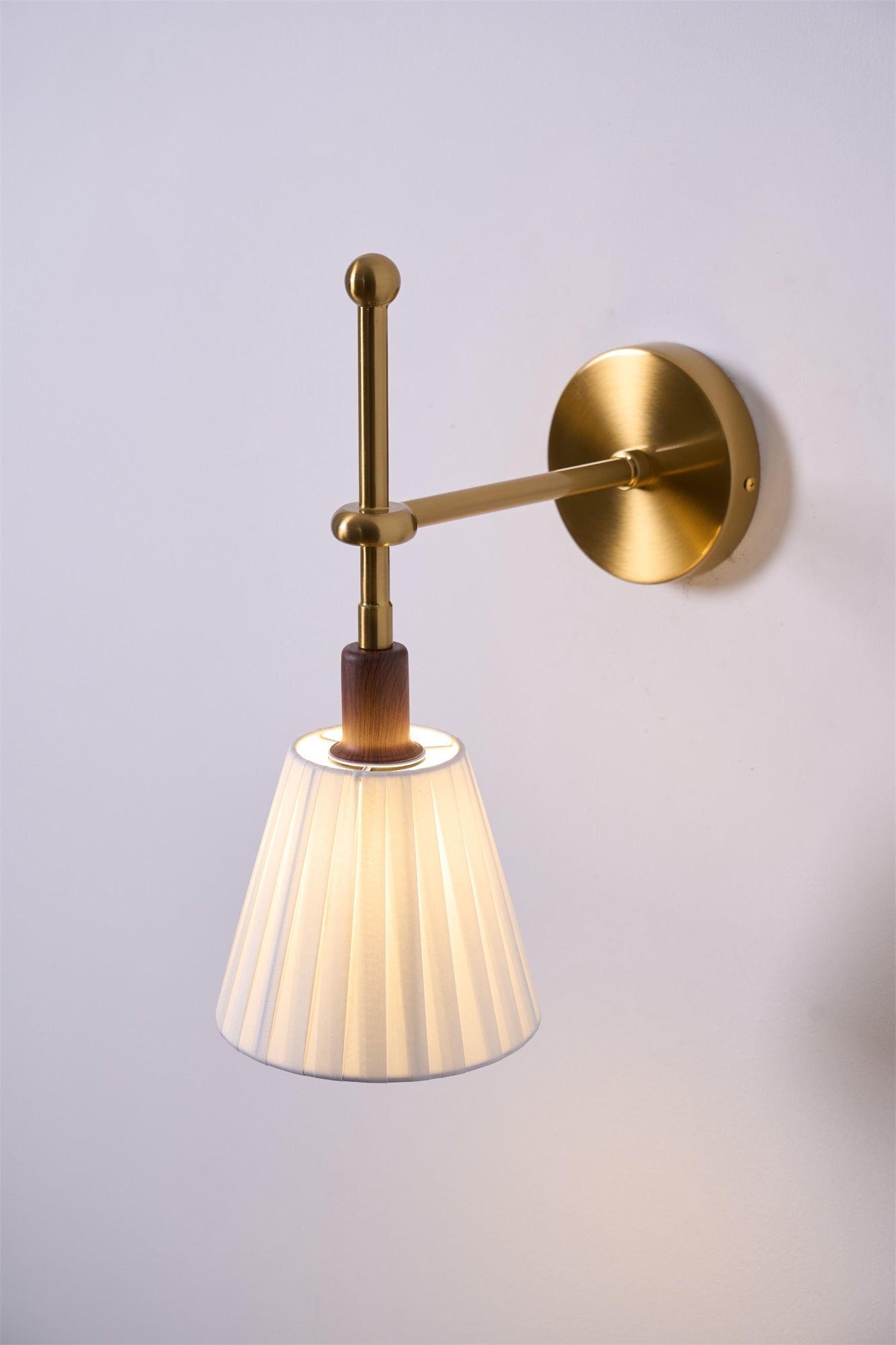 Lustra Wall Lamp Pleated Fabric Brass - Letslighting