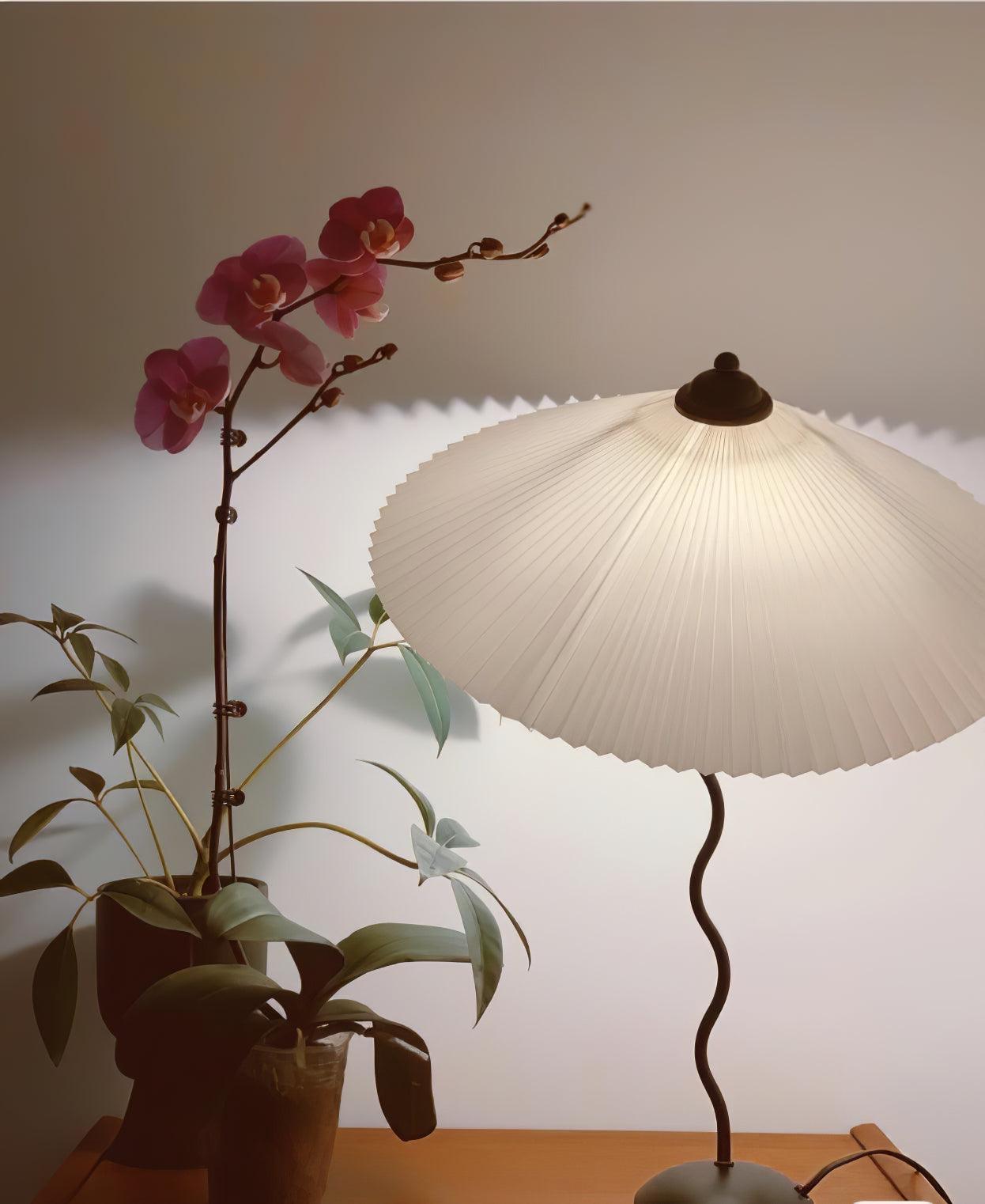 Floran Fabric Artistic Table Lamp - Letslighting