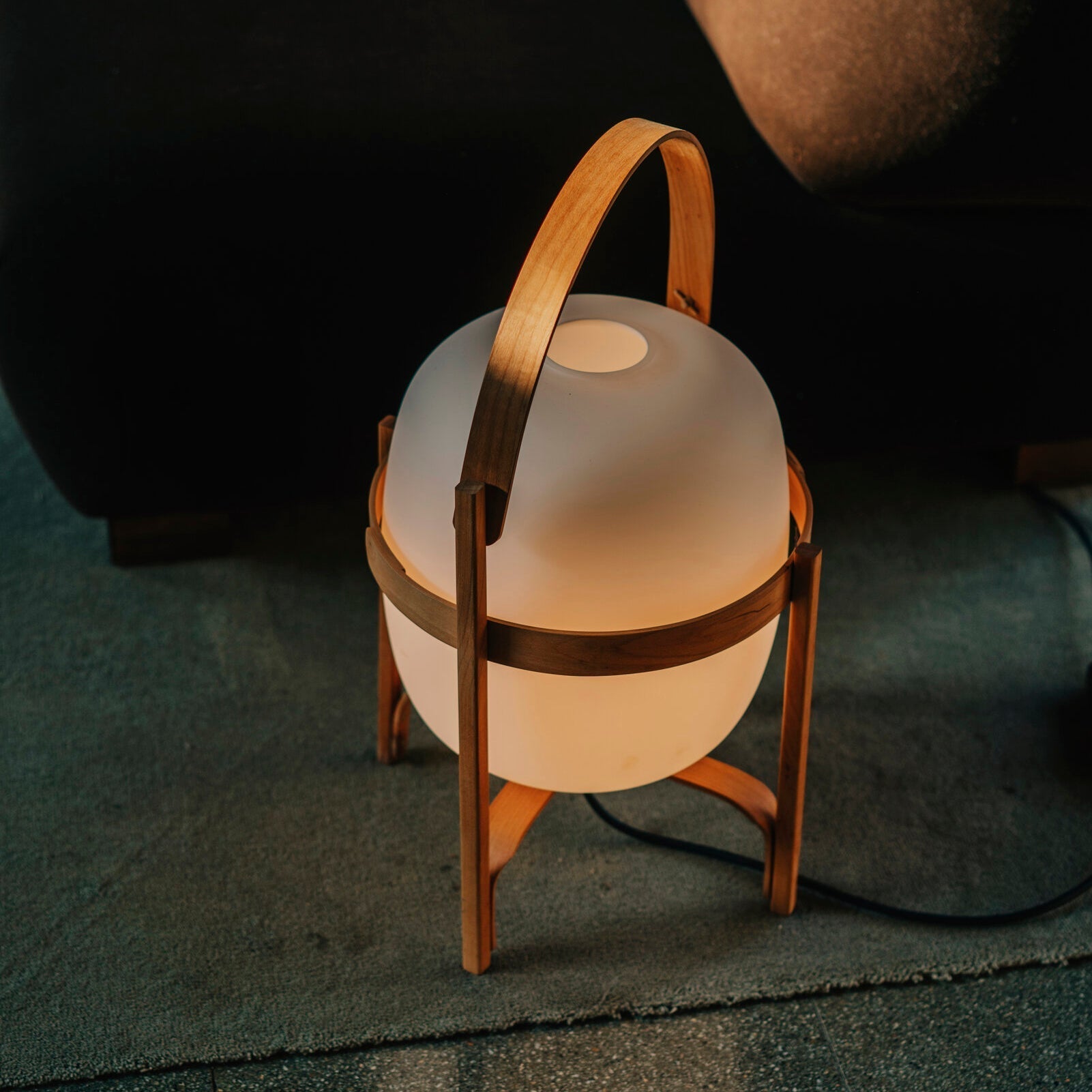 Lethra Wood Glass Table Lamp - Letslighting