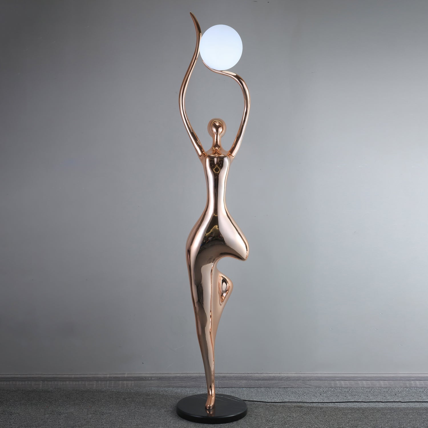 Emiryra Golden Sculptural Floor Lamp - Letslighting