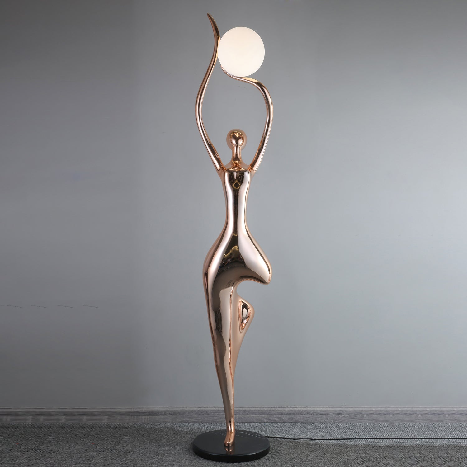 Emiryra Golden Sculptural Floor Lamp - Letslighting