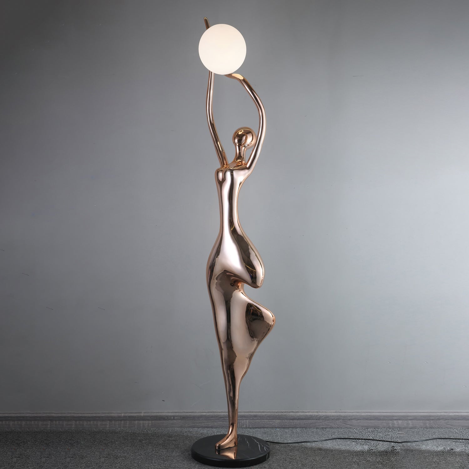 Emiryra Golden Sculptural Floor Lamp - Letslighting