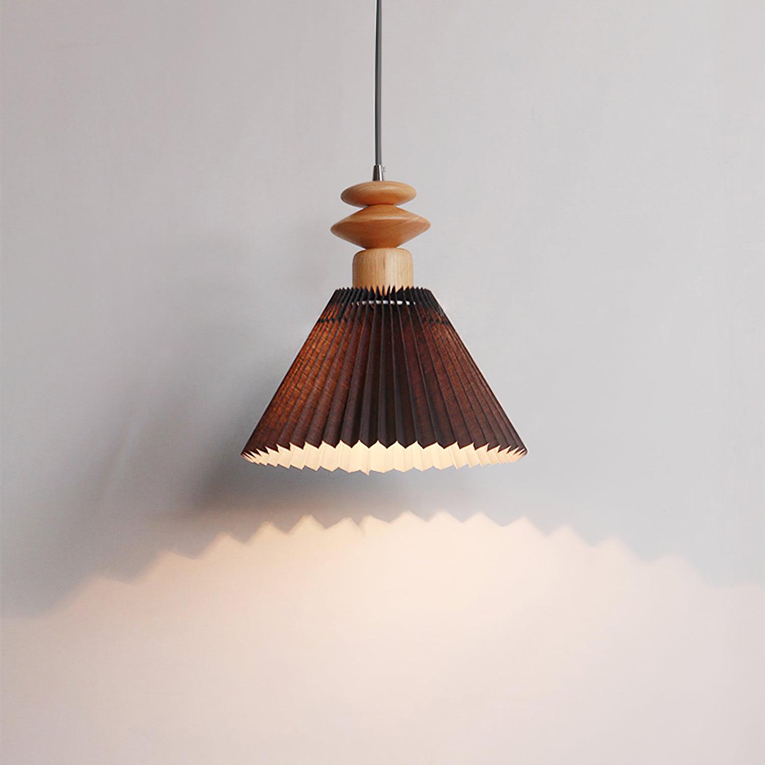 Eurrinion Wood Pendant Light