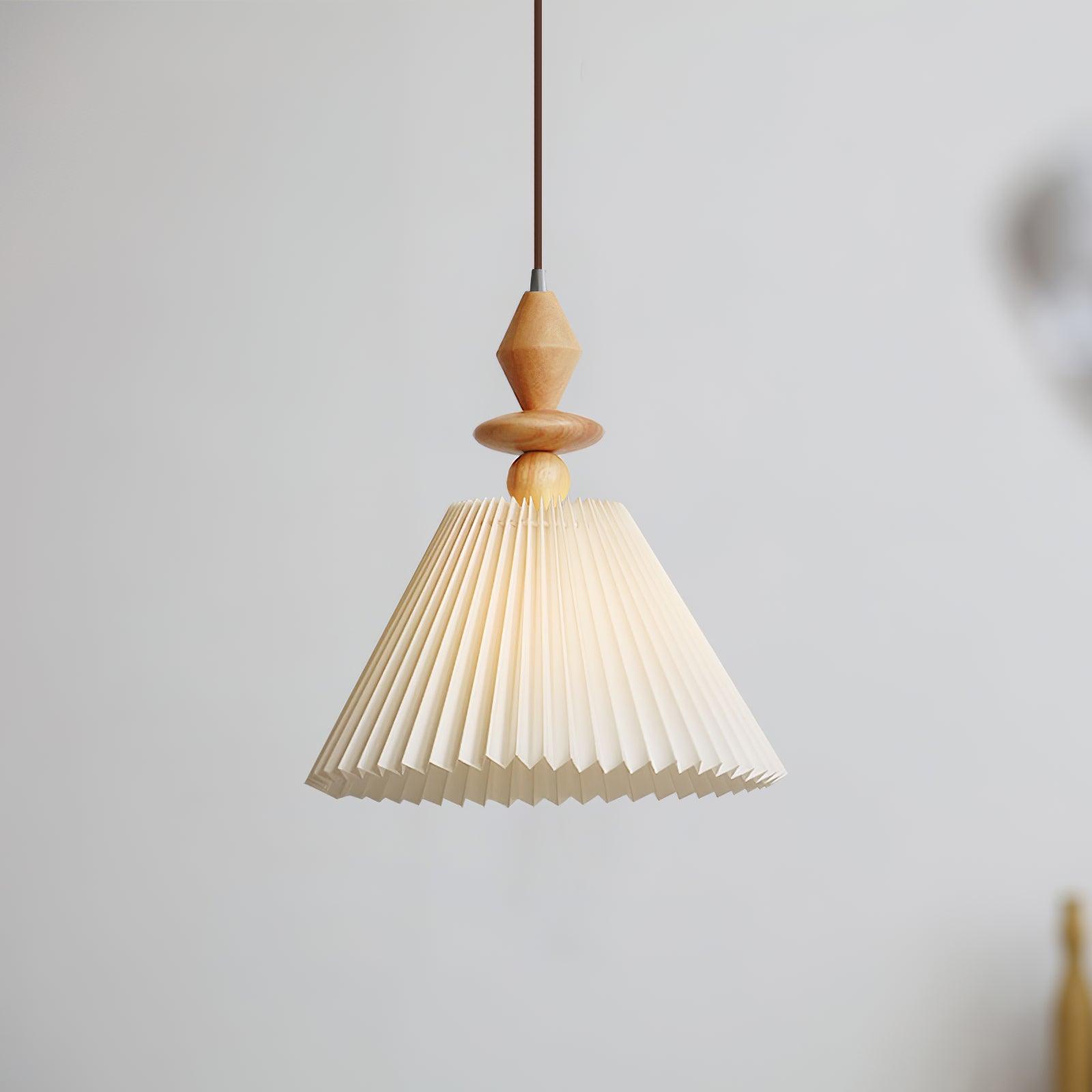 Eurrinion Wood Pendant Light