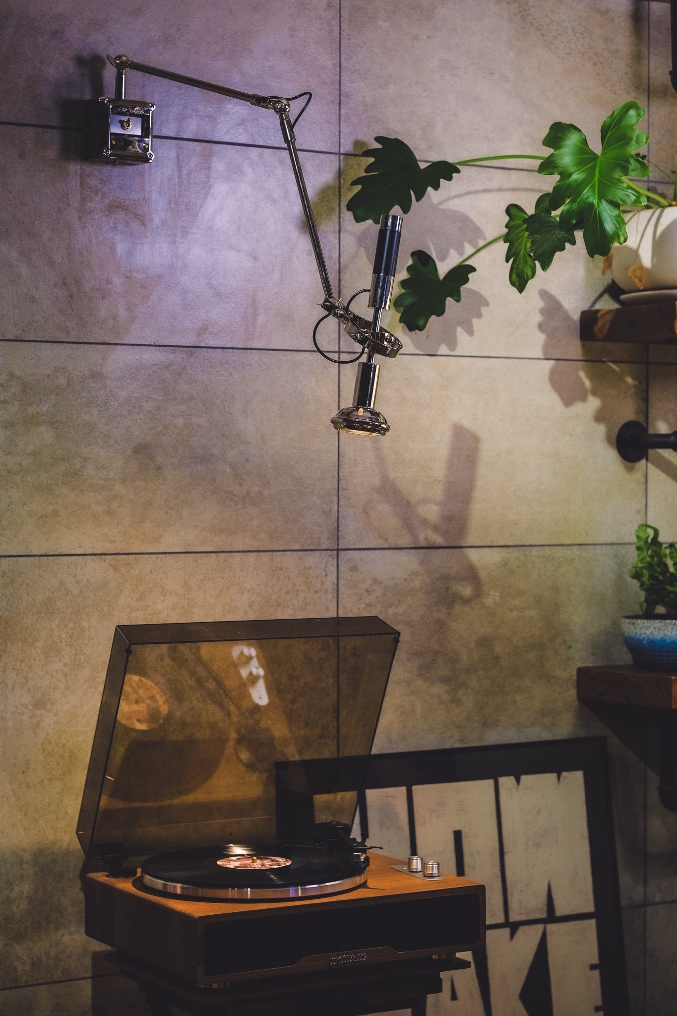 Precision Beam Wall Lamp - Letslighting