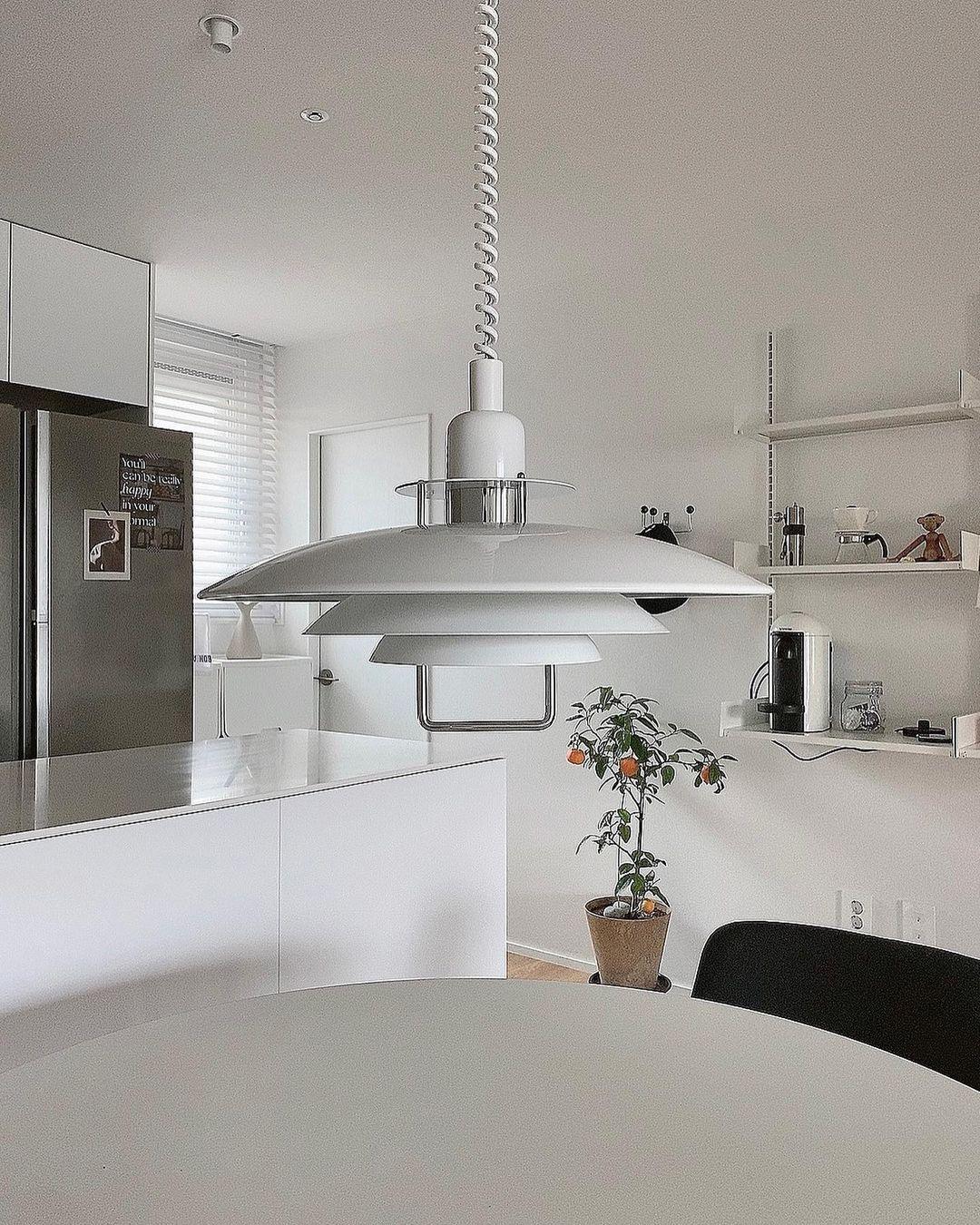 Arithra Aluminum Glam Pendant Lamp - Letslighting