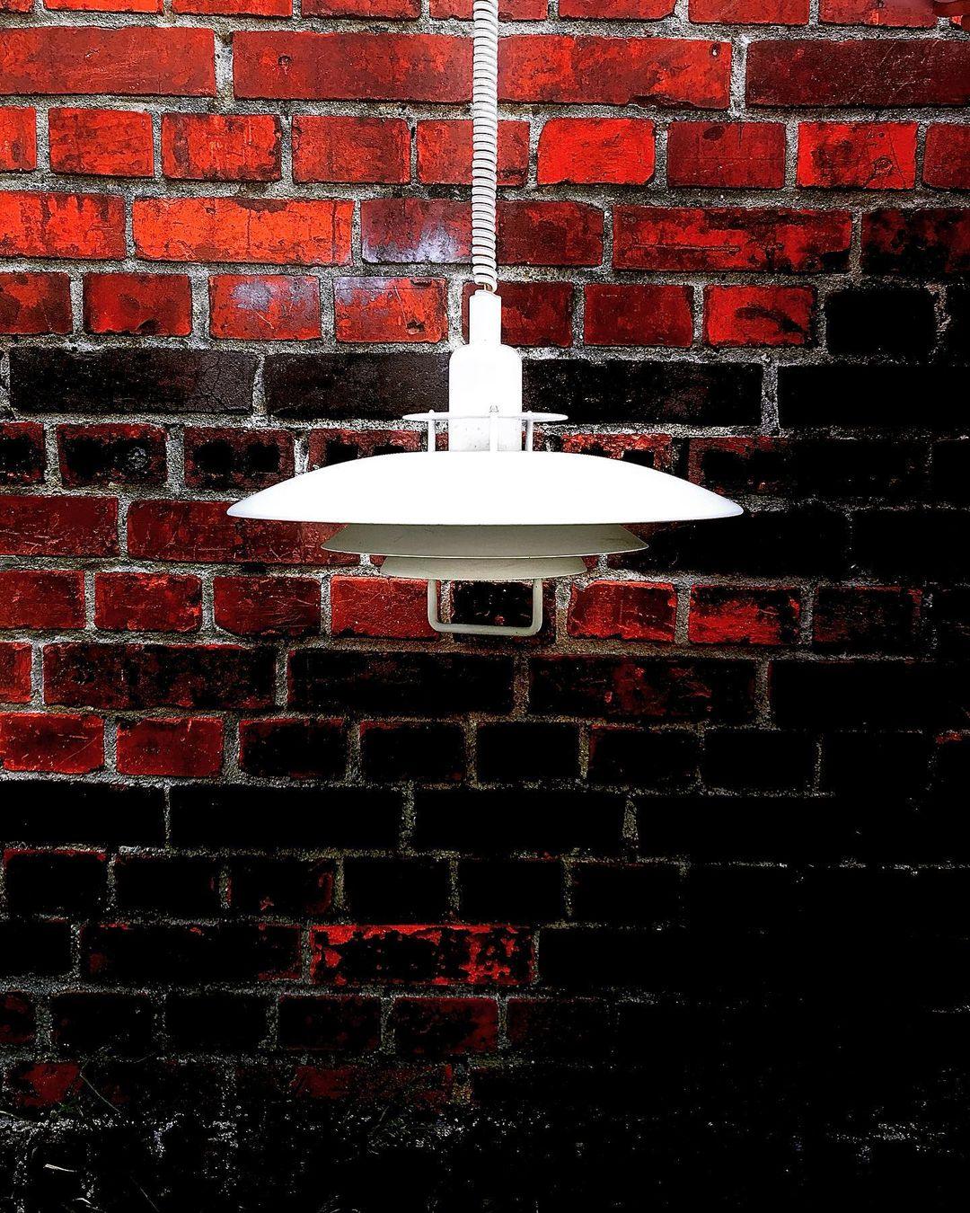 Arithra Aluminum Glam Pendant Lamp - Letslighting