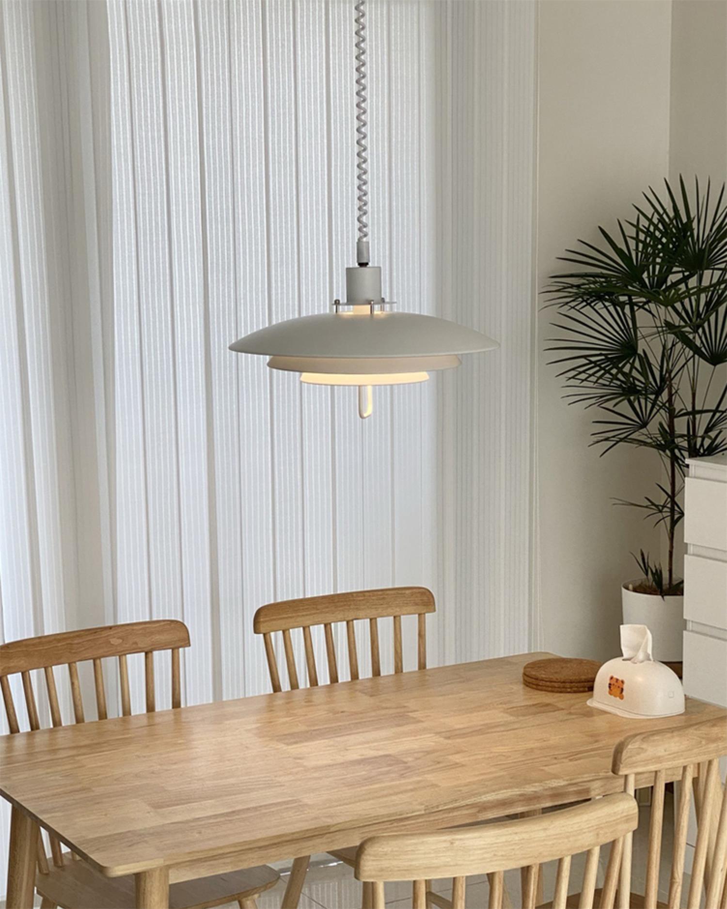 Arithra Aluminum Glam Pendant Lamp - Letslighting