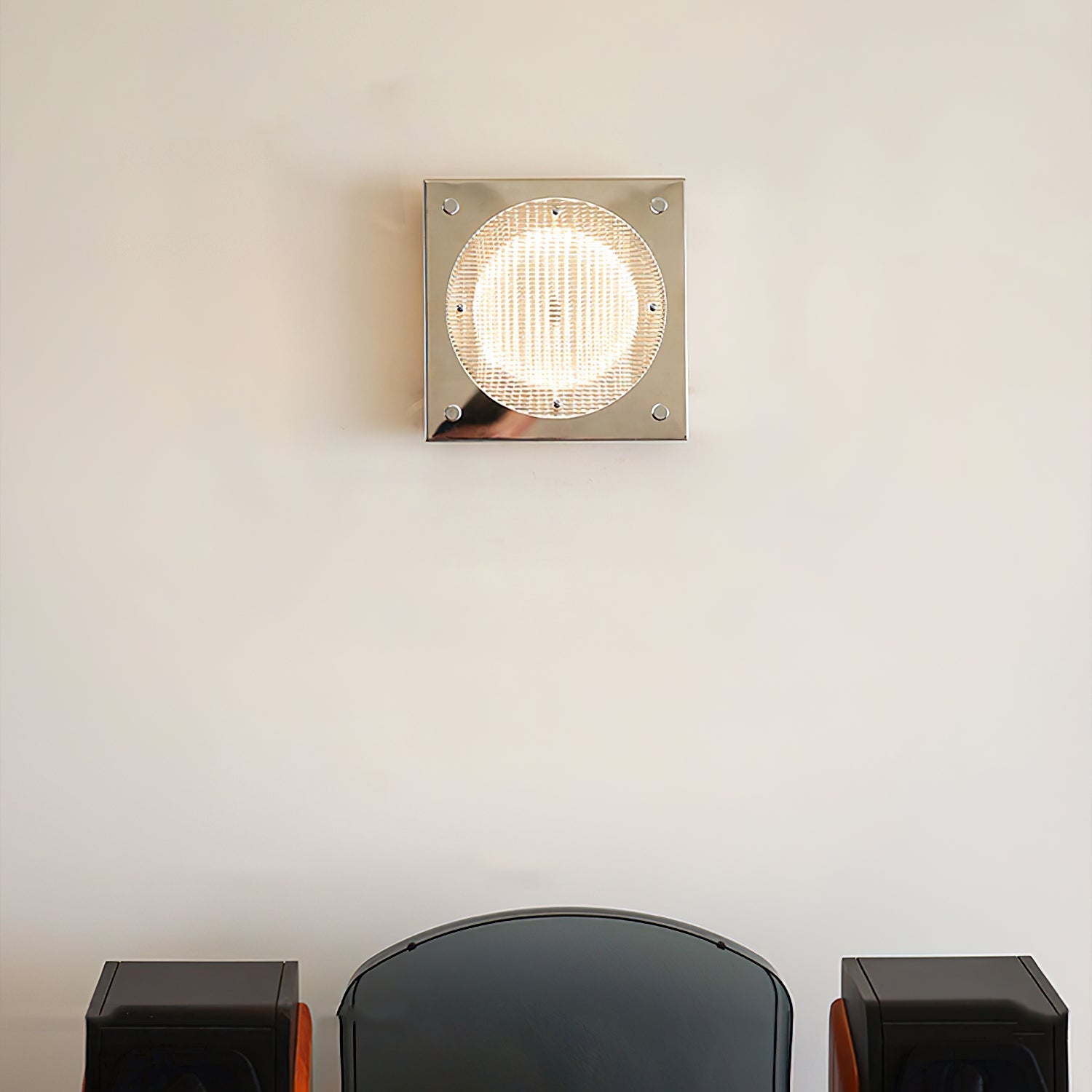 Isolora Nordic Art Shield Sconce Wall lamp - Letslighting