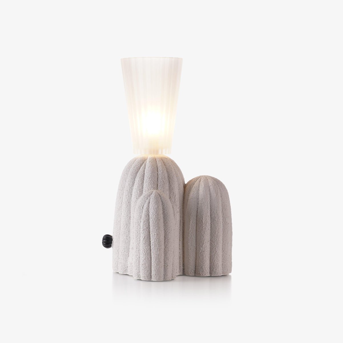 Zaraice Resin Artistic Table Lamp - Letslighting