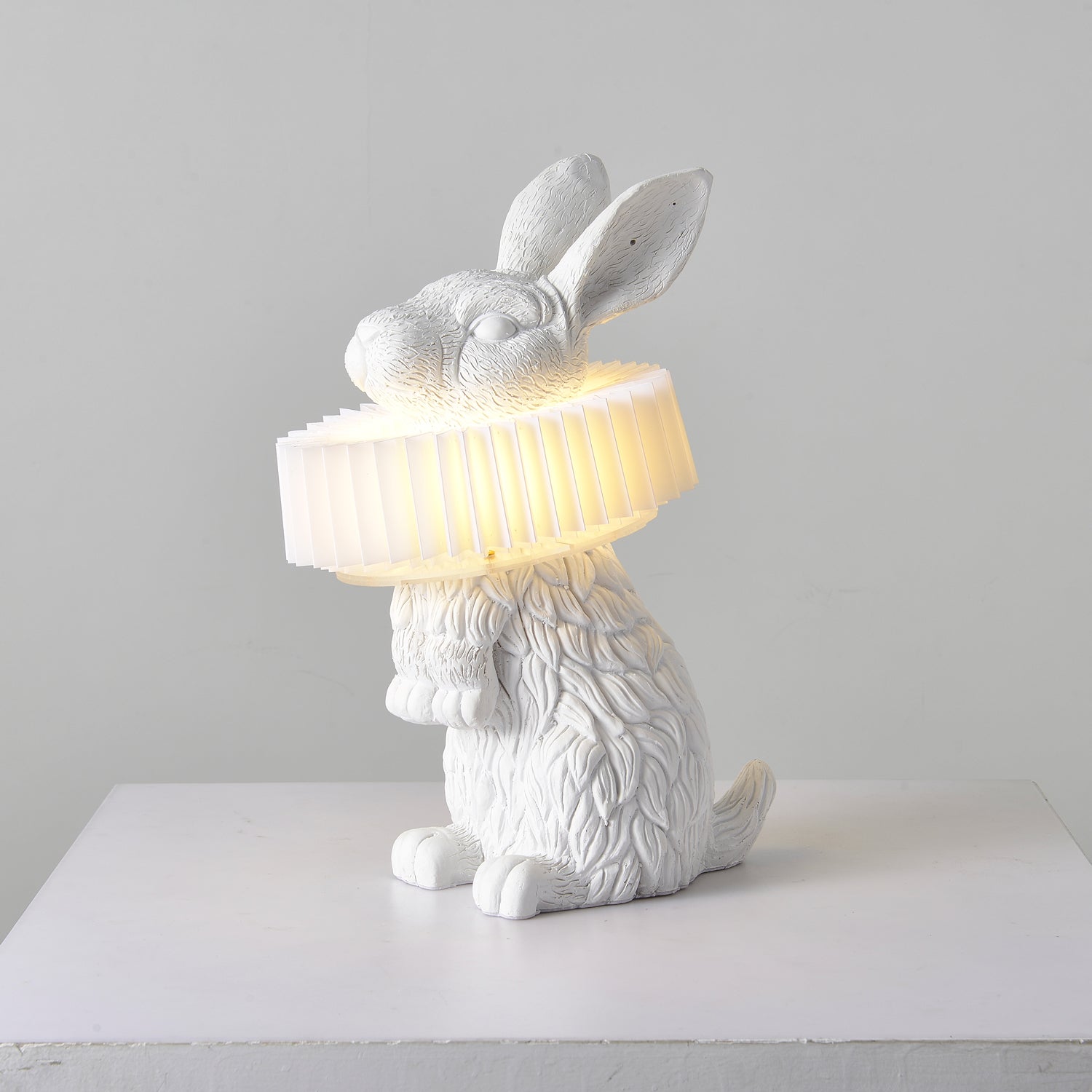 Eldaian Resin Playful Table Lamp - Letslighting