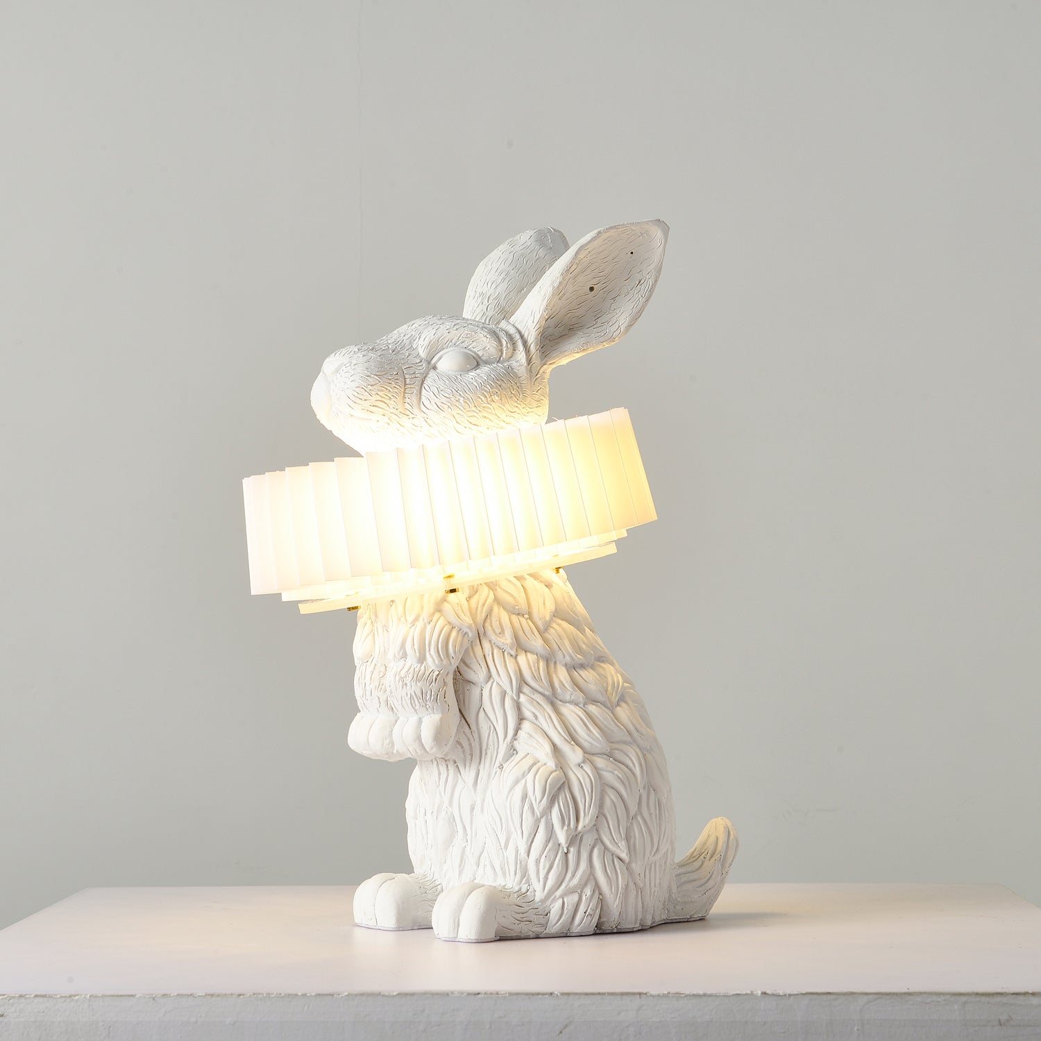 Eldaian Resin Playful Table Lamp - Letslighting