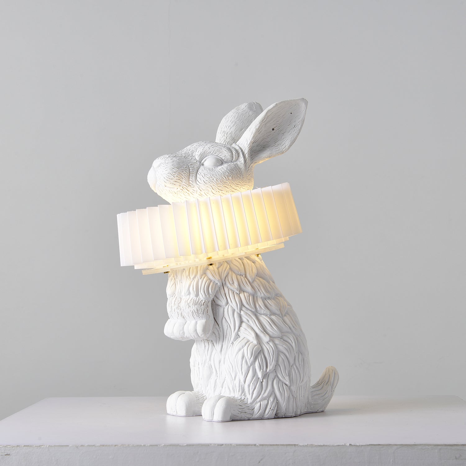 Eldaian Resin Playful Table Lamp - Letslighting