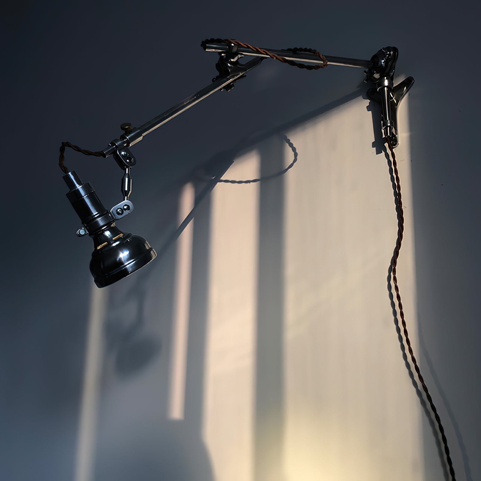 Allirora Vintage Rocker Arm Wall Lamp - Letslighting