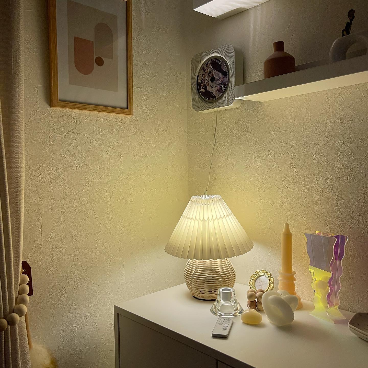 Zara Rattan Pleated Table lamp - Letslighting