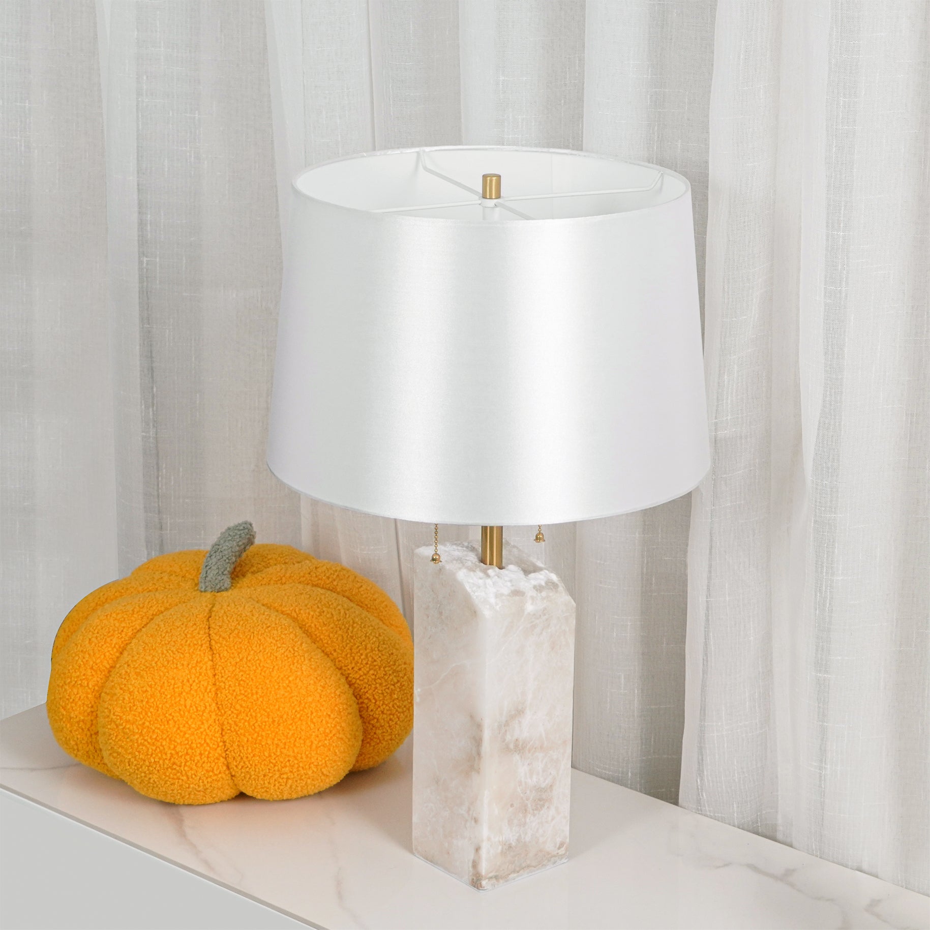 Syvaris Minimalist Alabaster Table Lamp - Letslighting