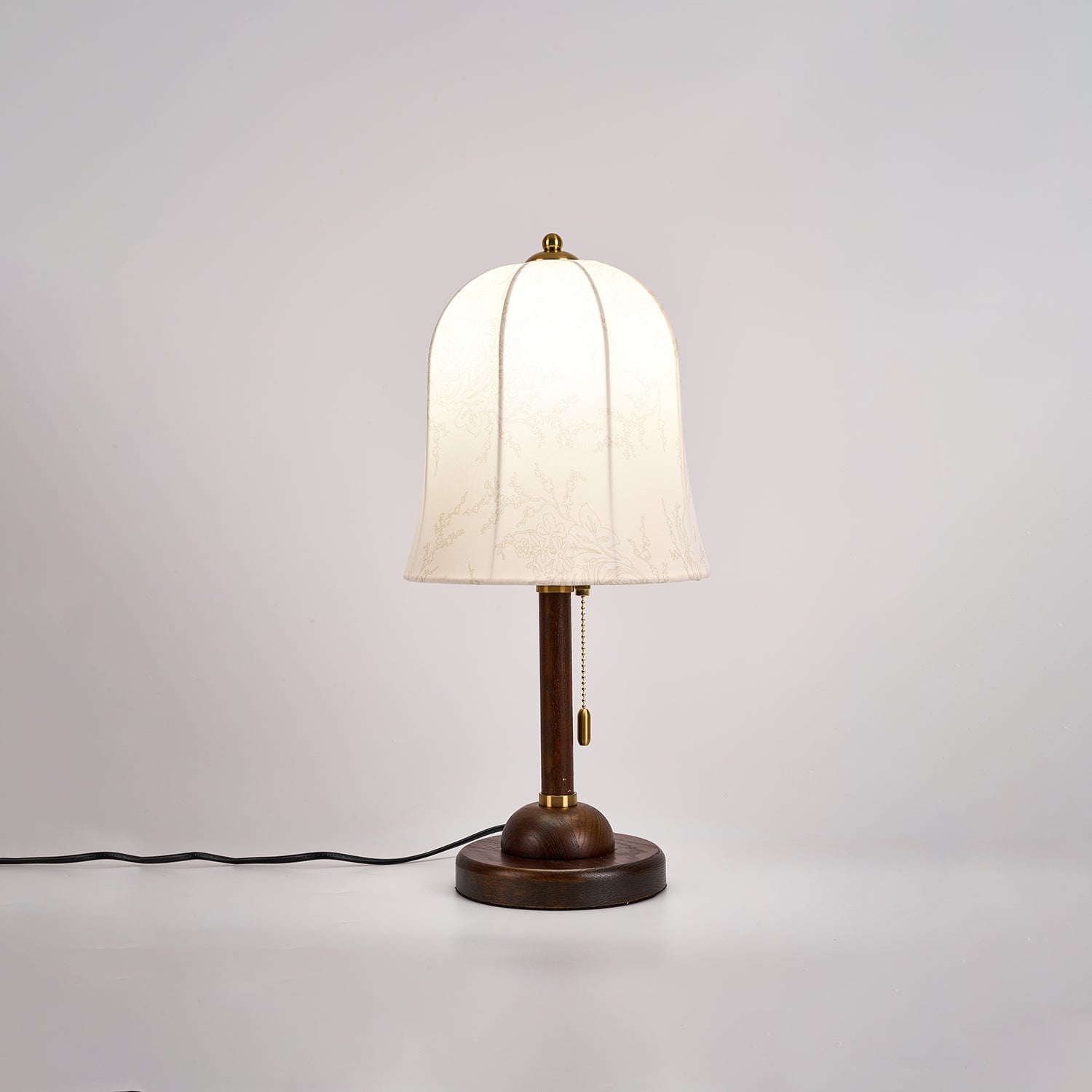 Holden Vintage Wood Table Lamp - Letslighting