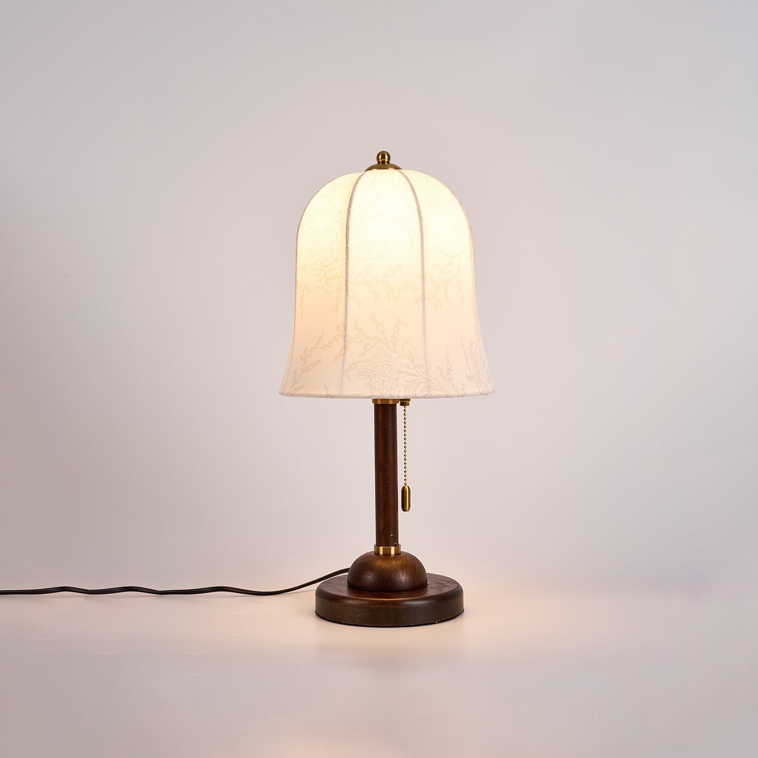 Holden Vintage Wood Table Lamp - Letslighting