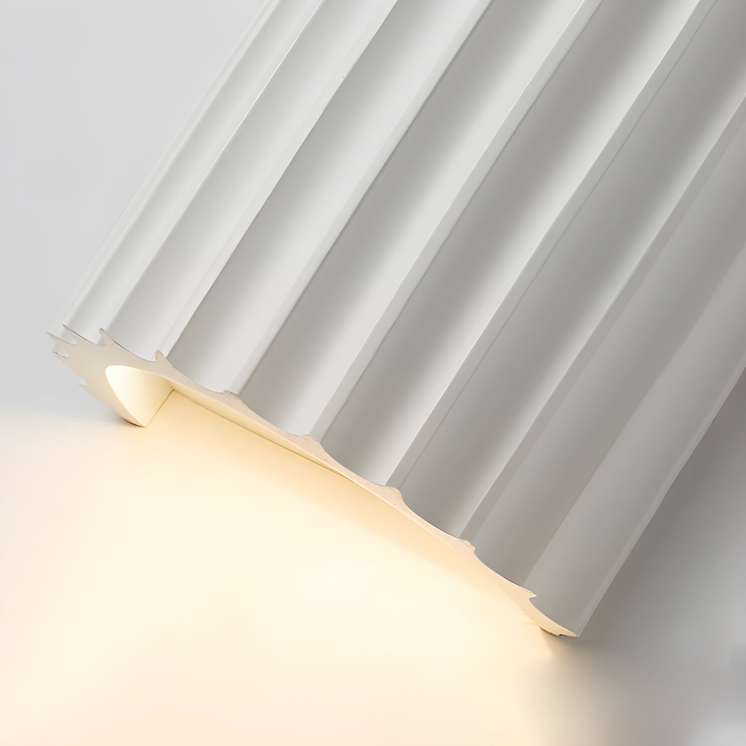 Ivvinen Nordic Art Ribbed Resin Wall Lamp - Letslighting