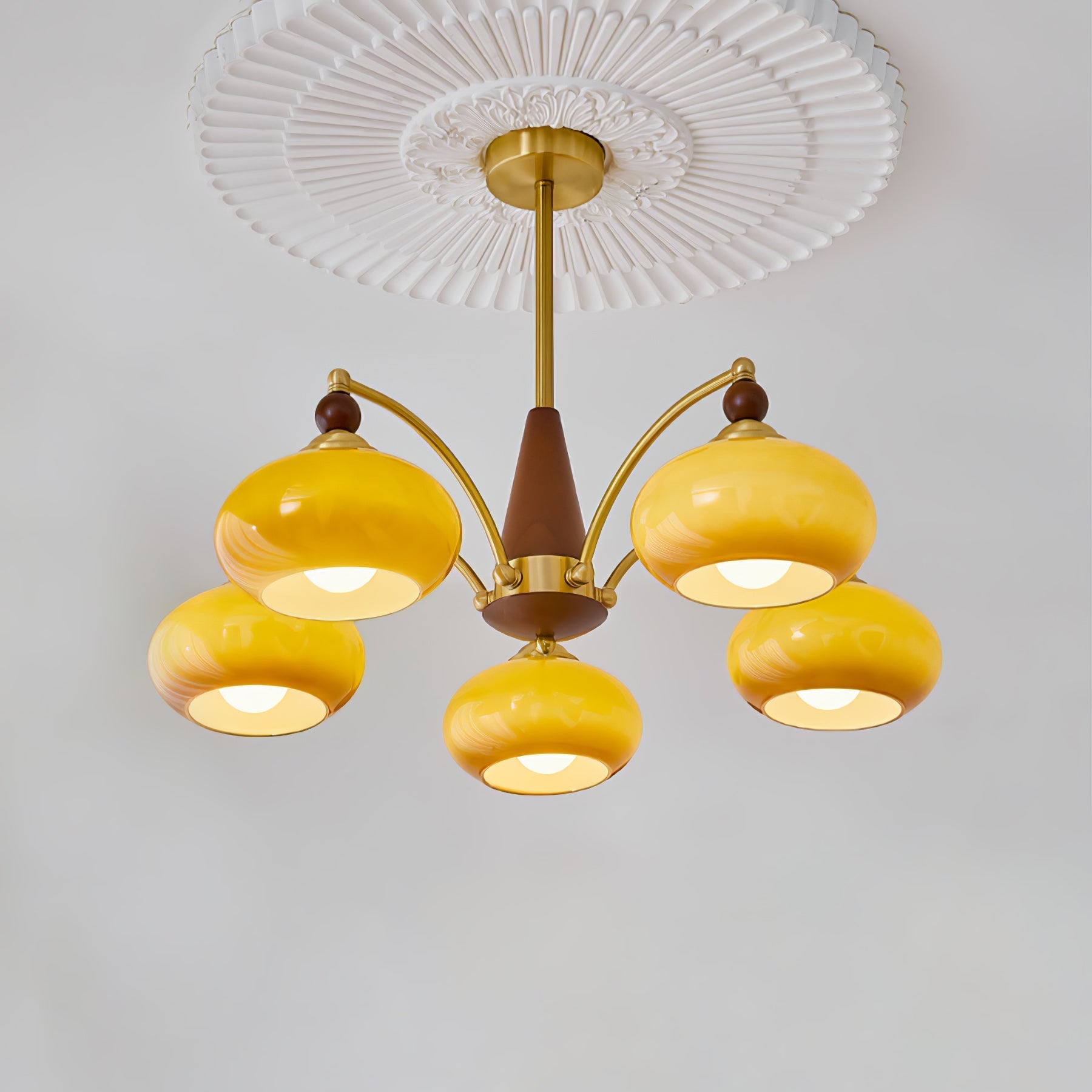 Lustra Pendant Lamp Retro Yellow Glass Brass - Letslighting