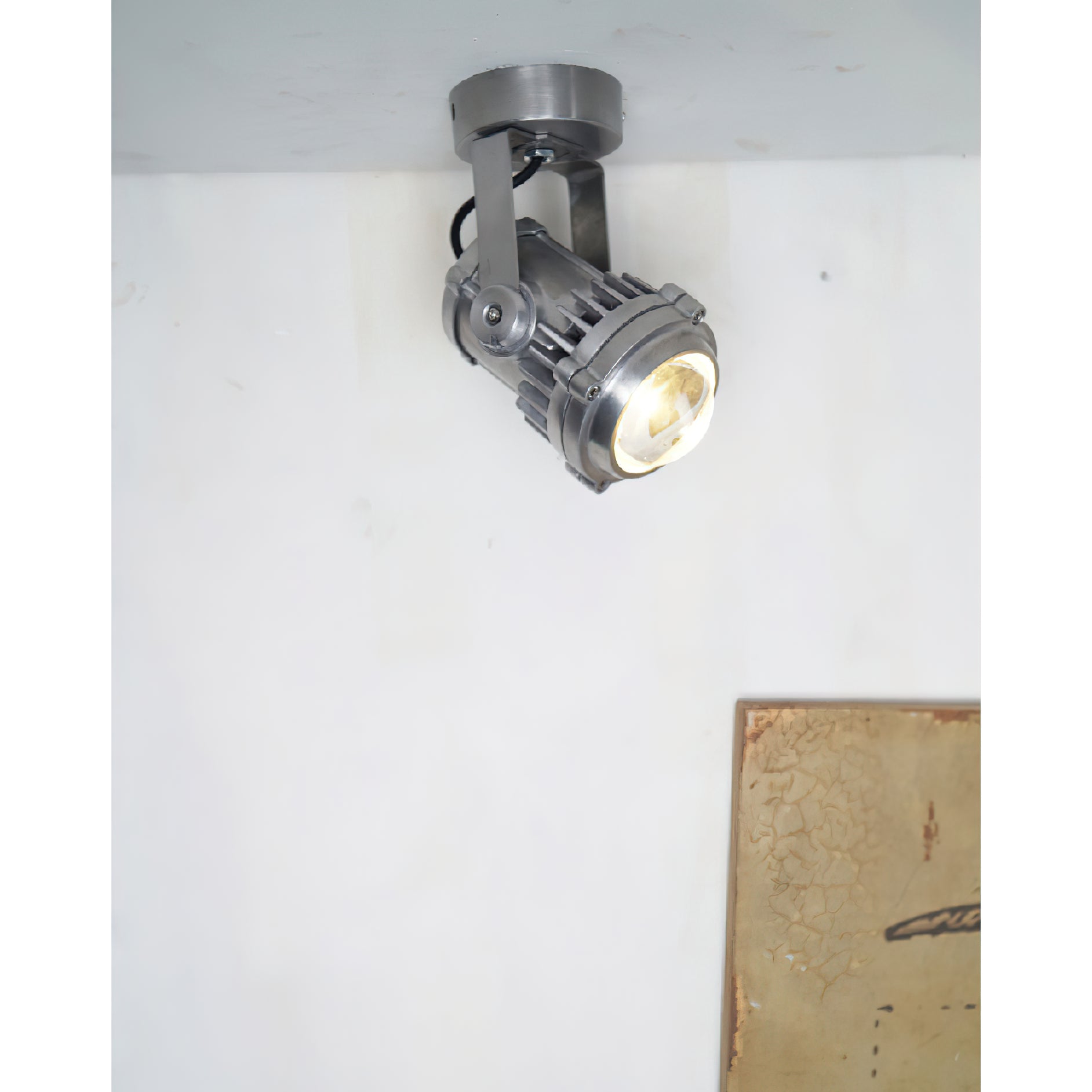 Ivinan Retro Industrial Glass Spotlight - Letslighting