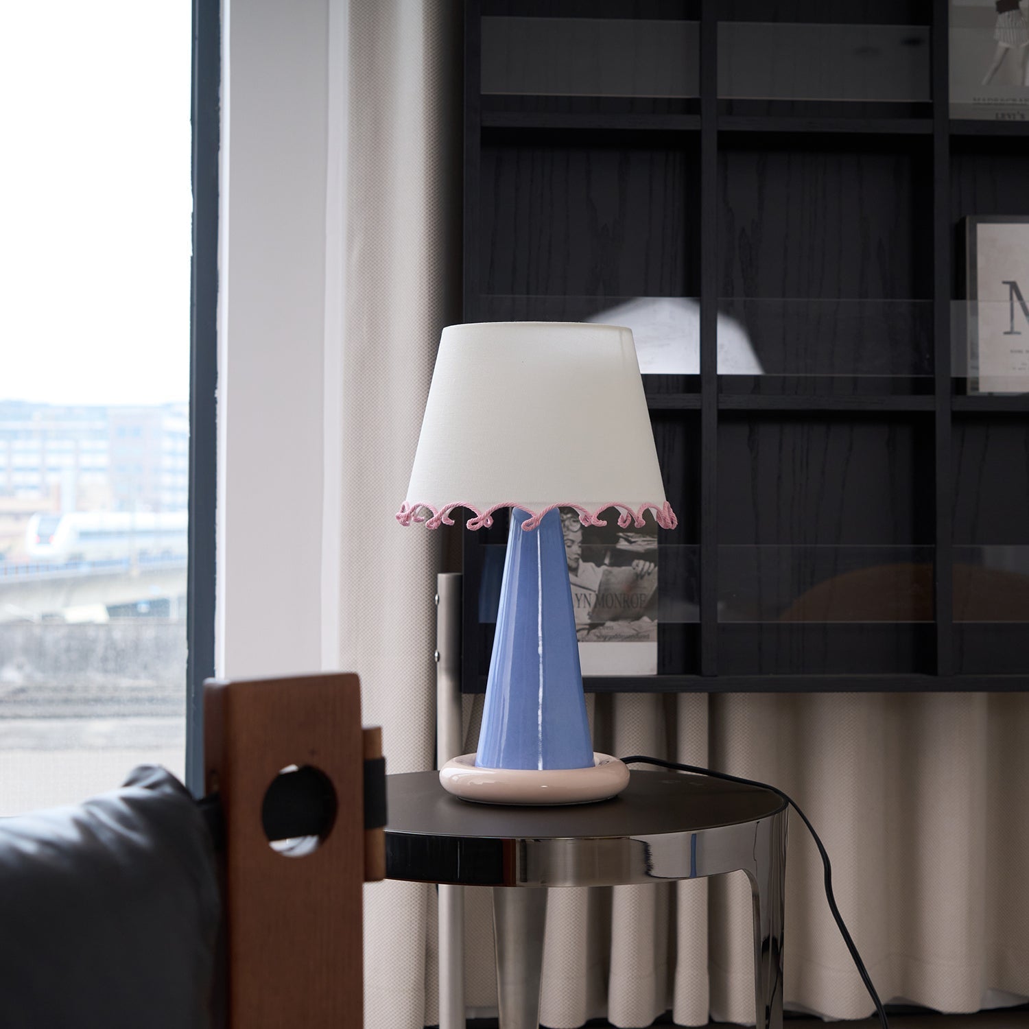 Rhett Modern Ceramic Table Lamp - Letslighting