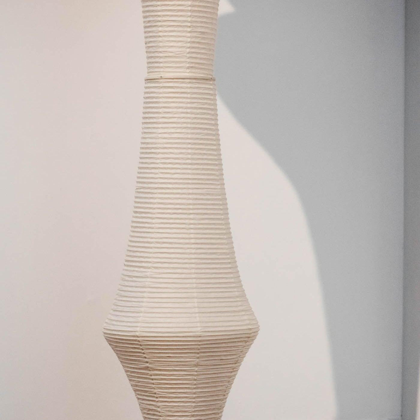 Ritta Sculptural Paper Vertical Pendant Light