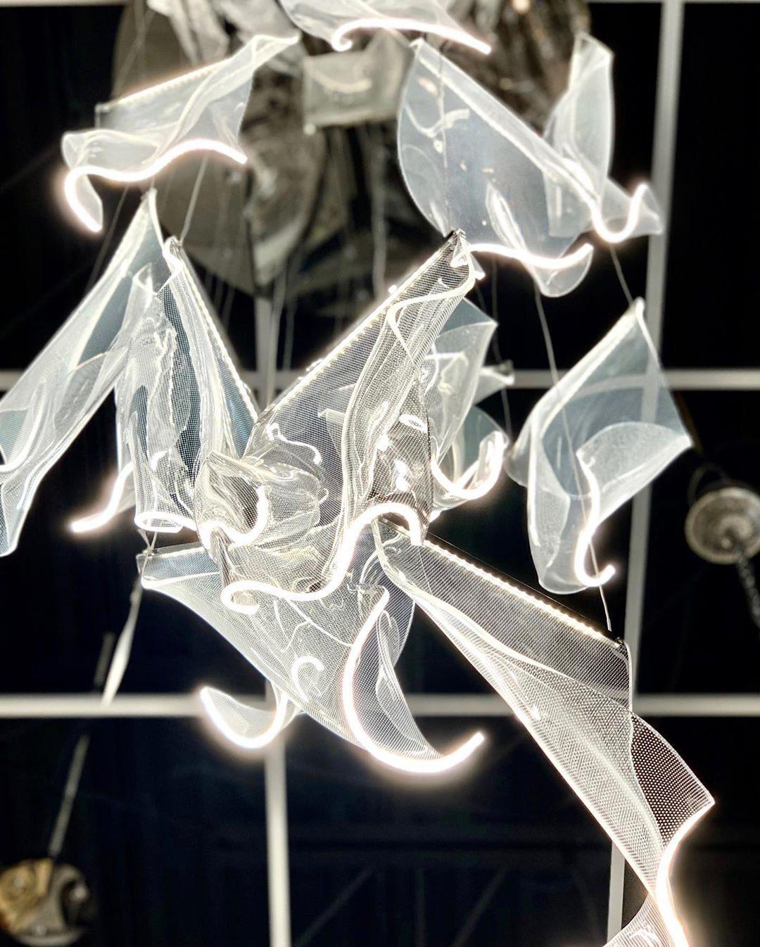 Lustra Chandelier Acrylic LED Abstract Floating - Letslighting
