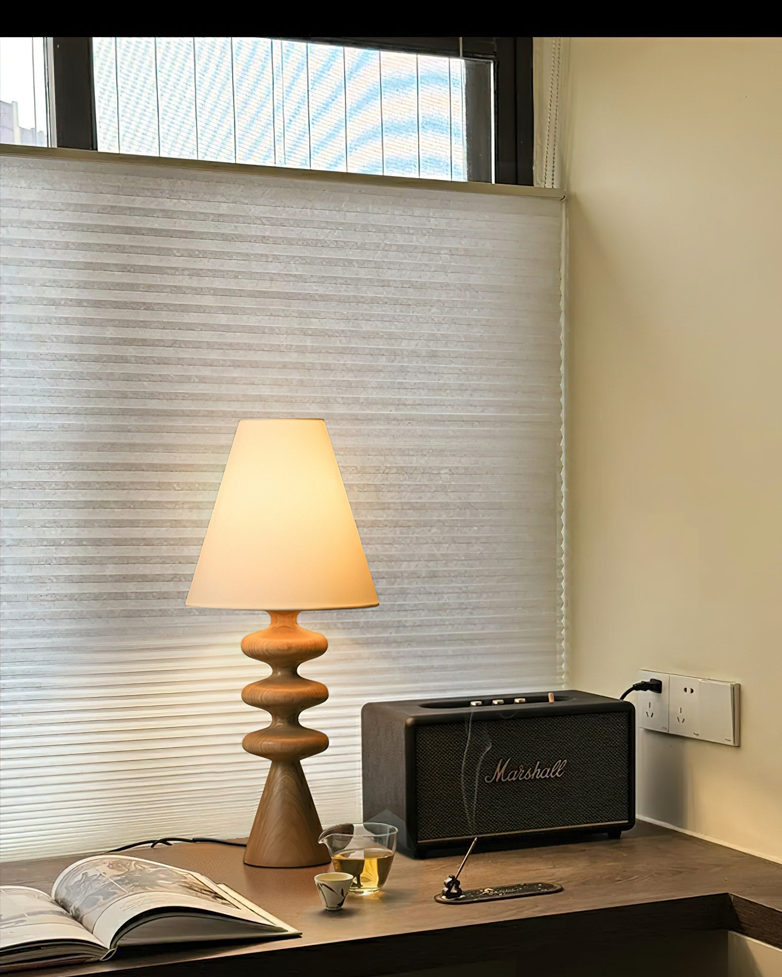 Kameron Modern Wood Table Lamp - Letslighting
