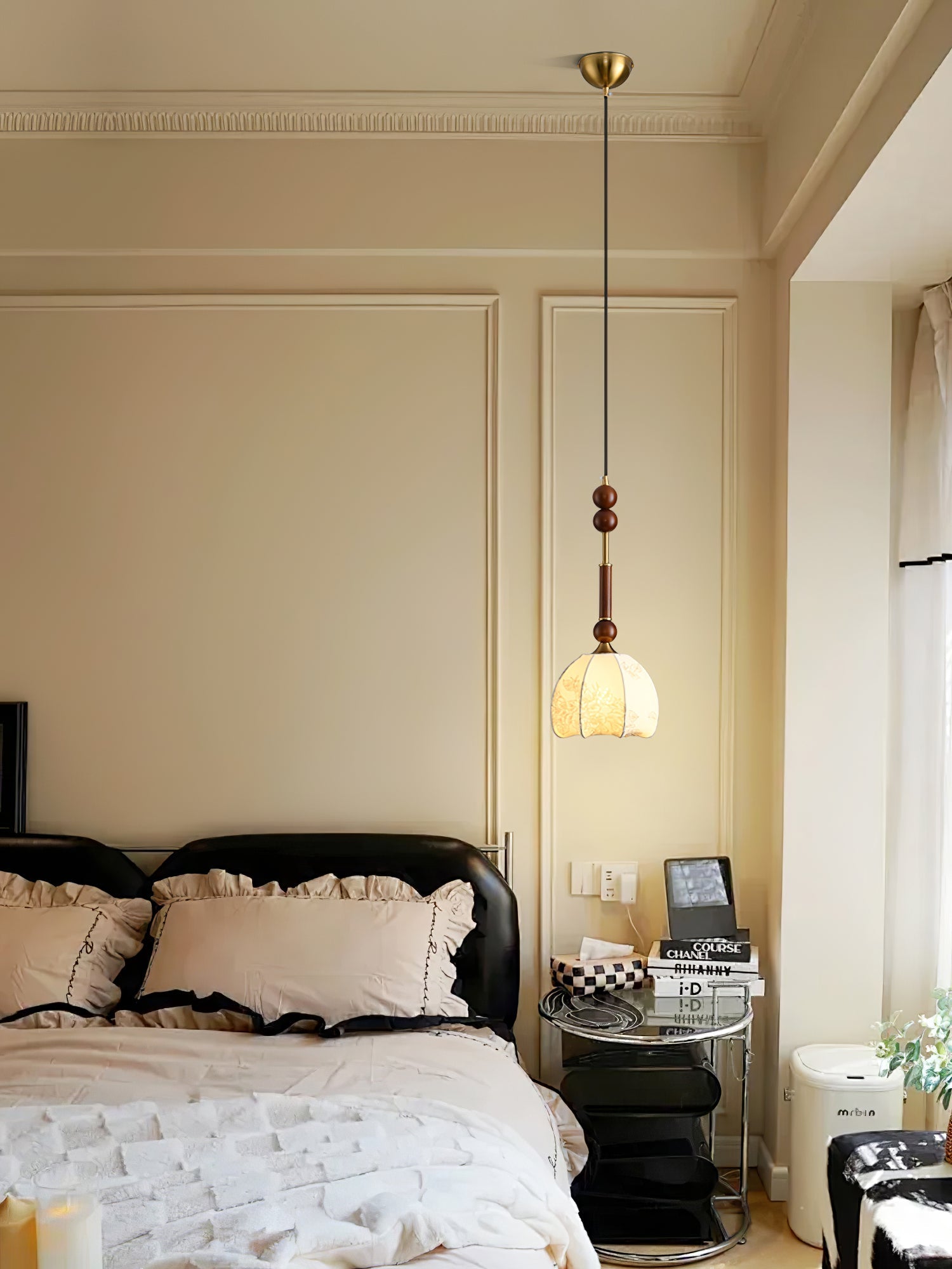 AmberGlow Vintage Wood Pendant Lamp - Letslighting