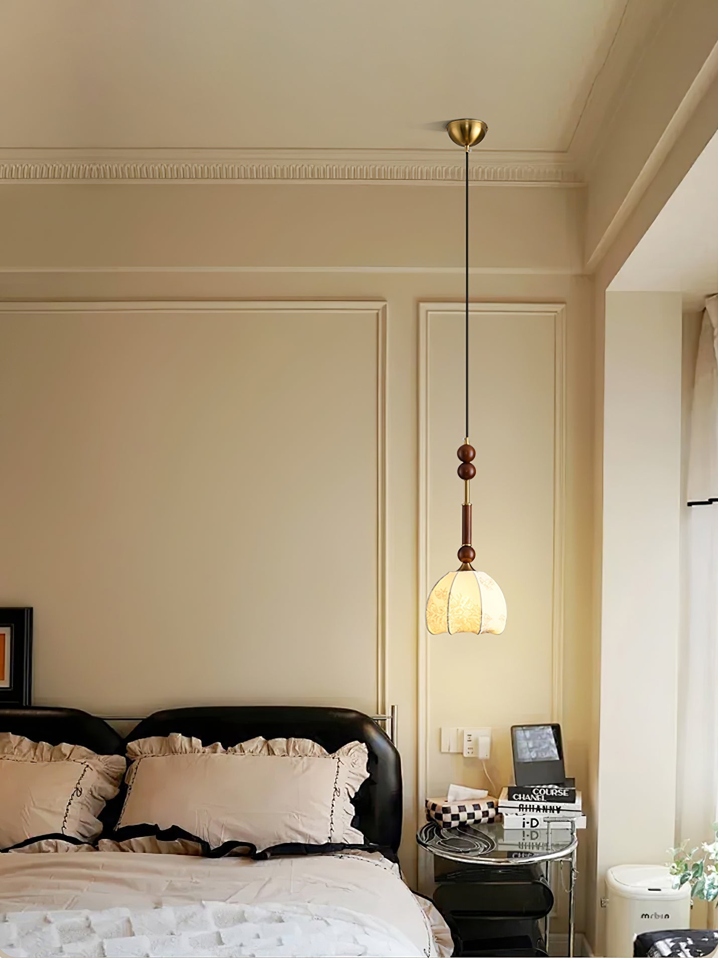 AmberGlow Vintage Wood Pendant Lamp - Letslighting