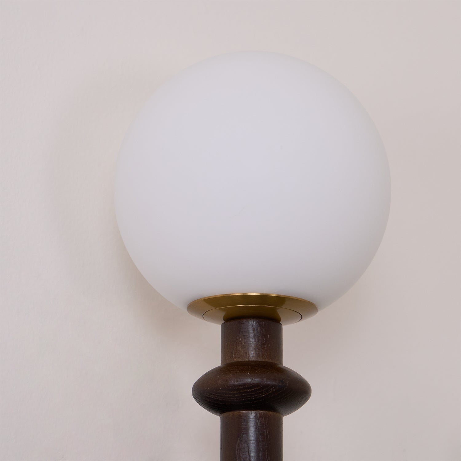 Elmiror Elegance Roman Column Glass Wood Wall Lamp - Letslighting