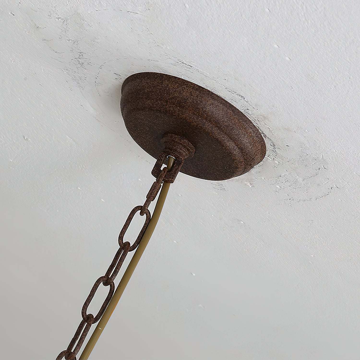 Olrinila Roman Pillar Hand-carved Wood Chandelier - Letslighting