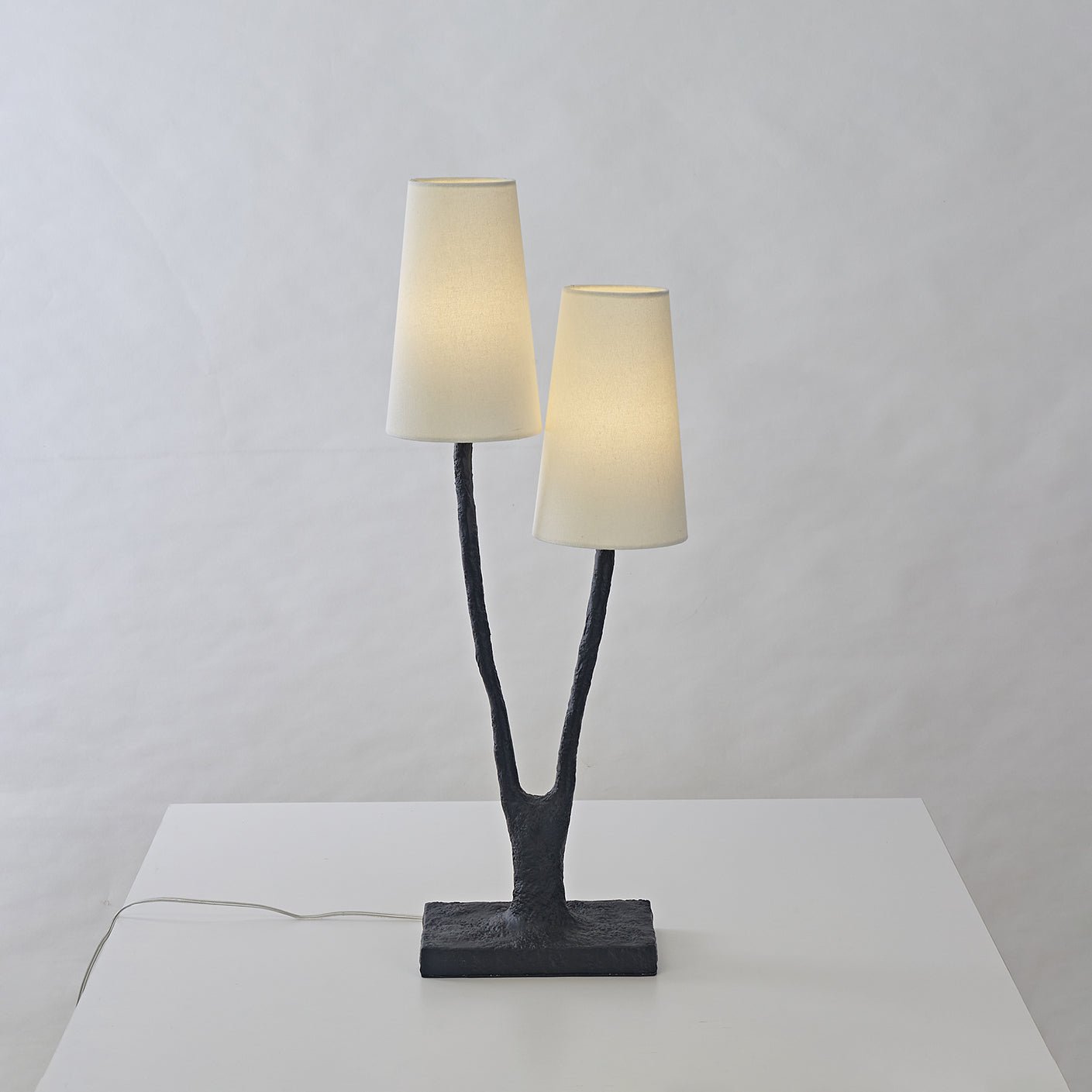 Roots Modern Fabric Table Lamp