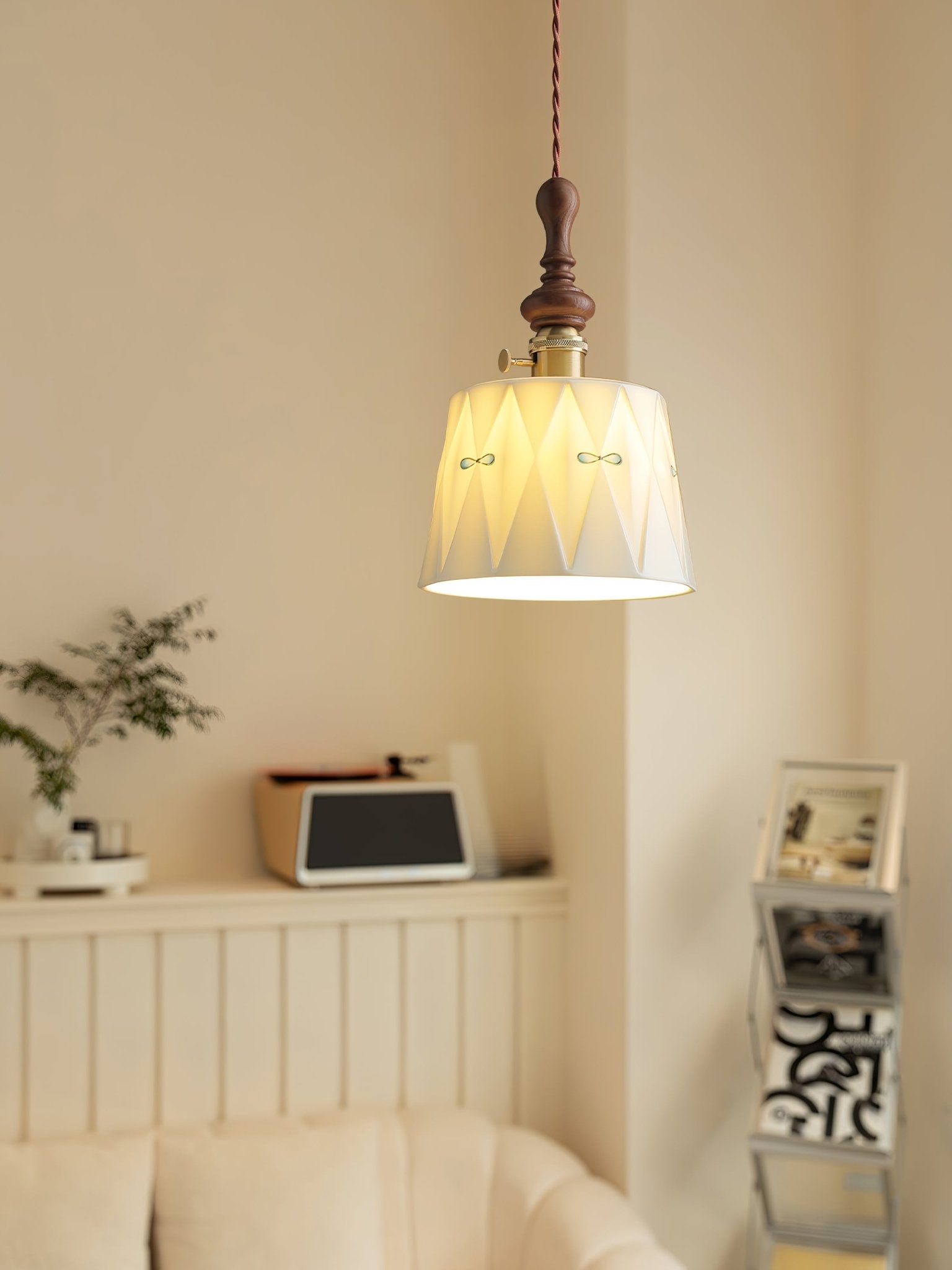 Roselind Vintage Ceramic Pendant Light